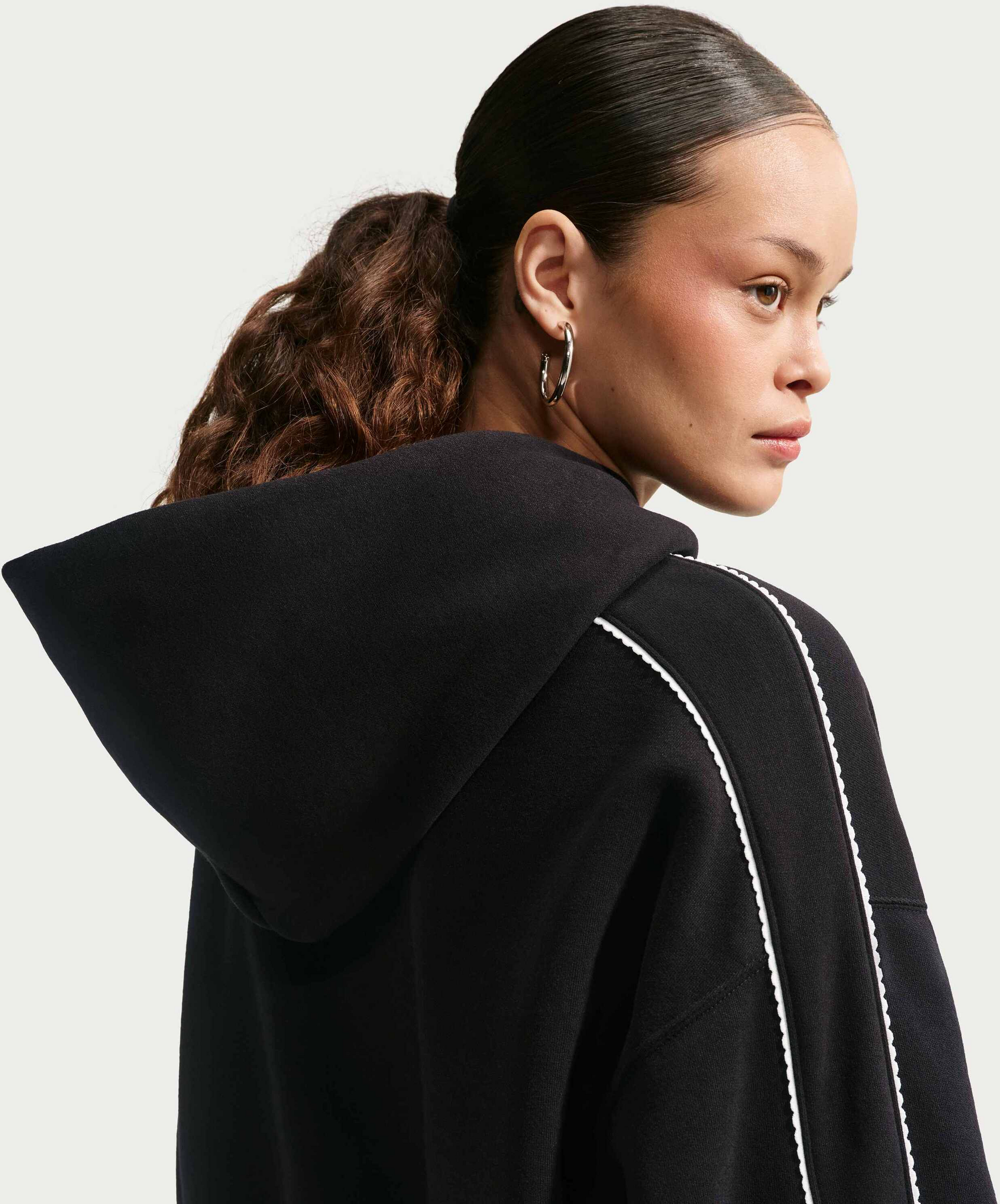 NIKE, Women's Cropped Pullover Hoodie Studio Fleece Medium Weight 'graphic Pack'