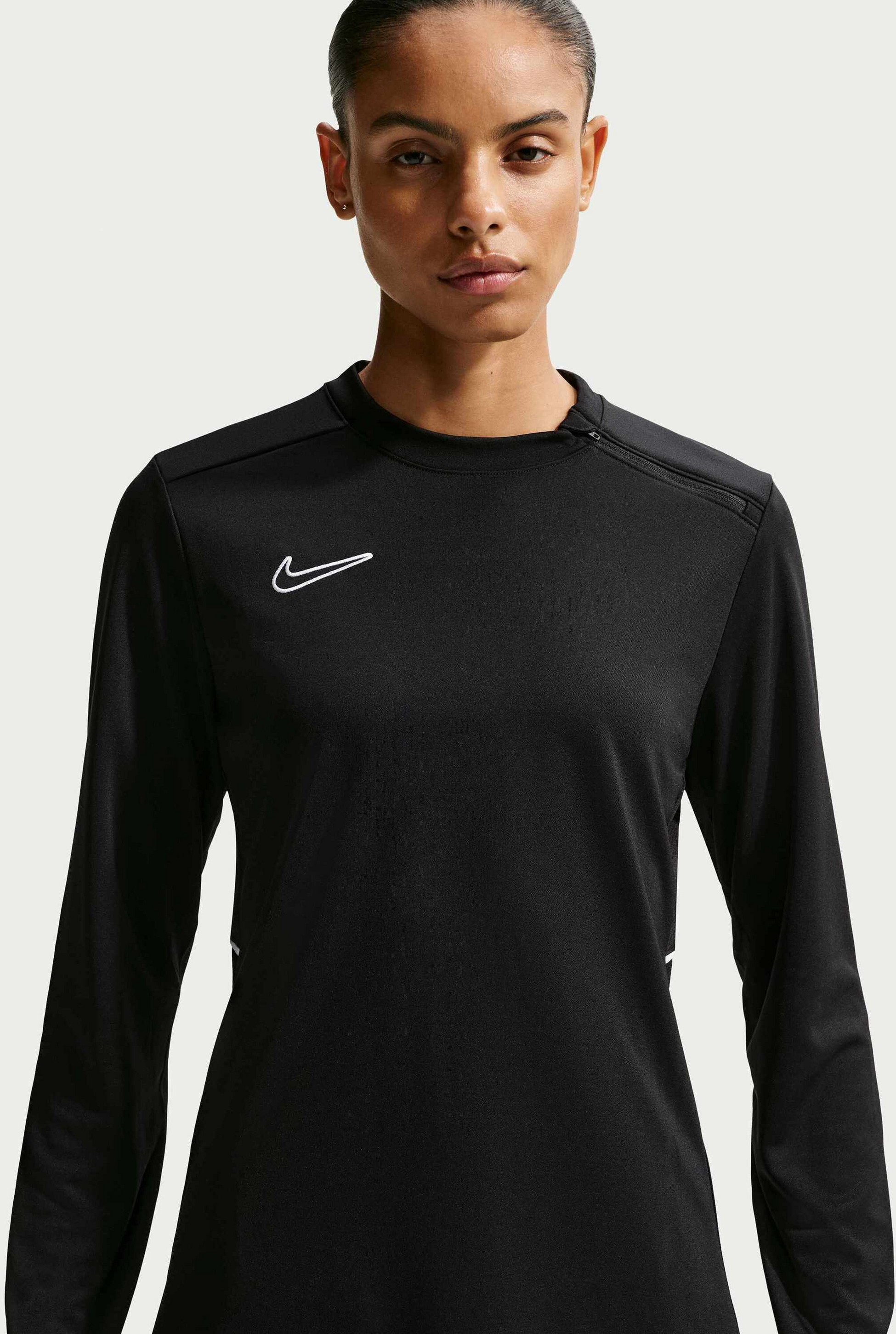 NIKE, Women's Dri-fit Crew-neck Long-sleeve Football Top Academy