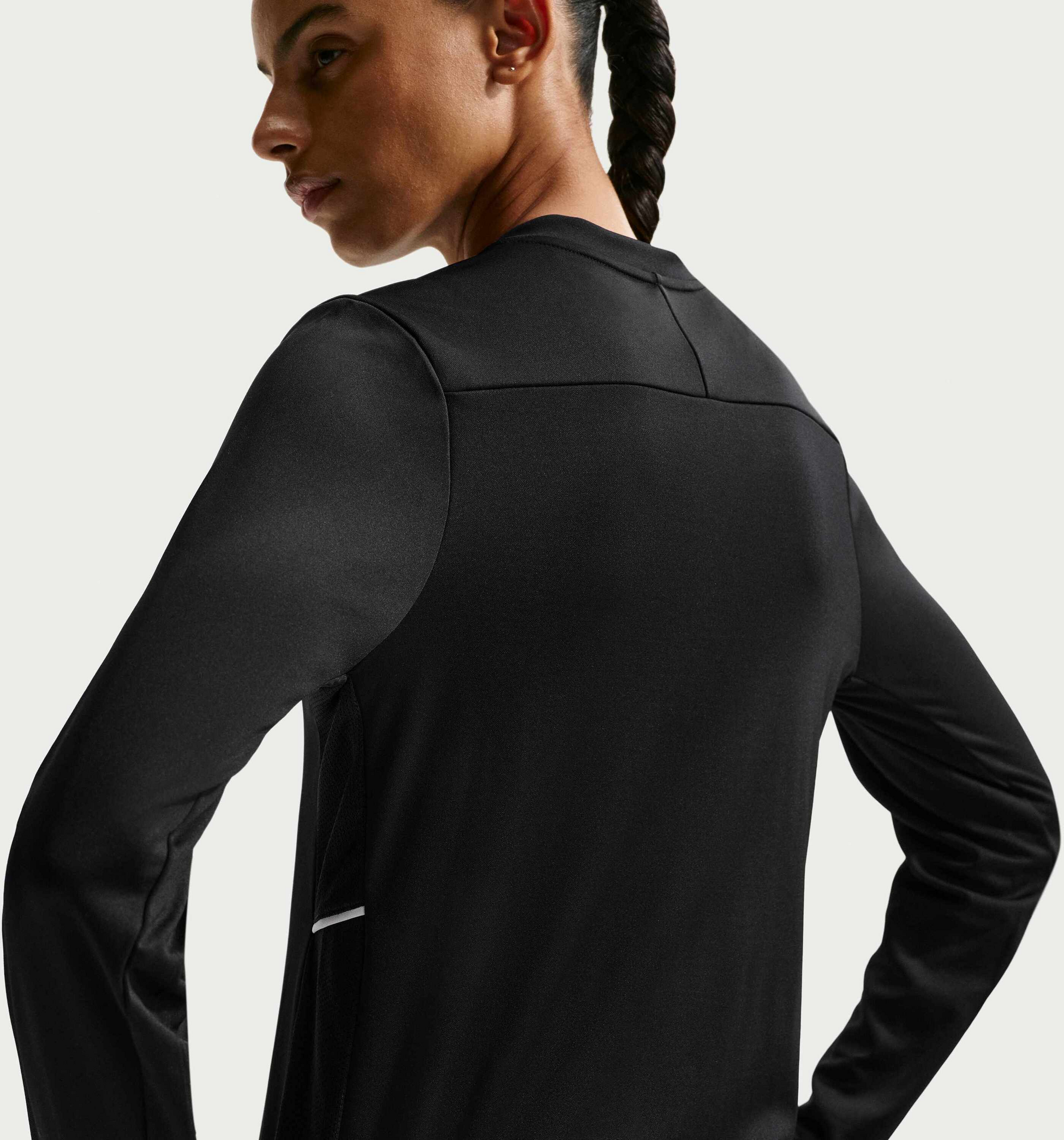 NIKE, Women's Dri-fit Crew-neck Long-sleeve Football Top Academy