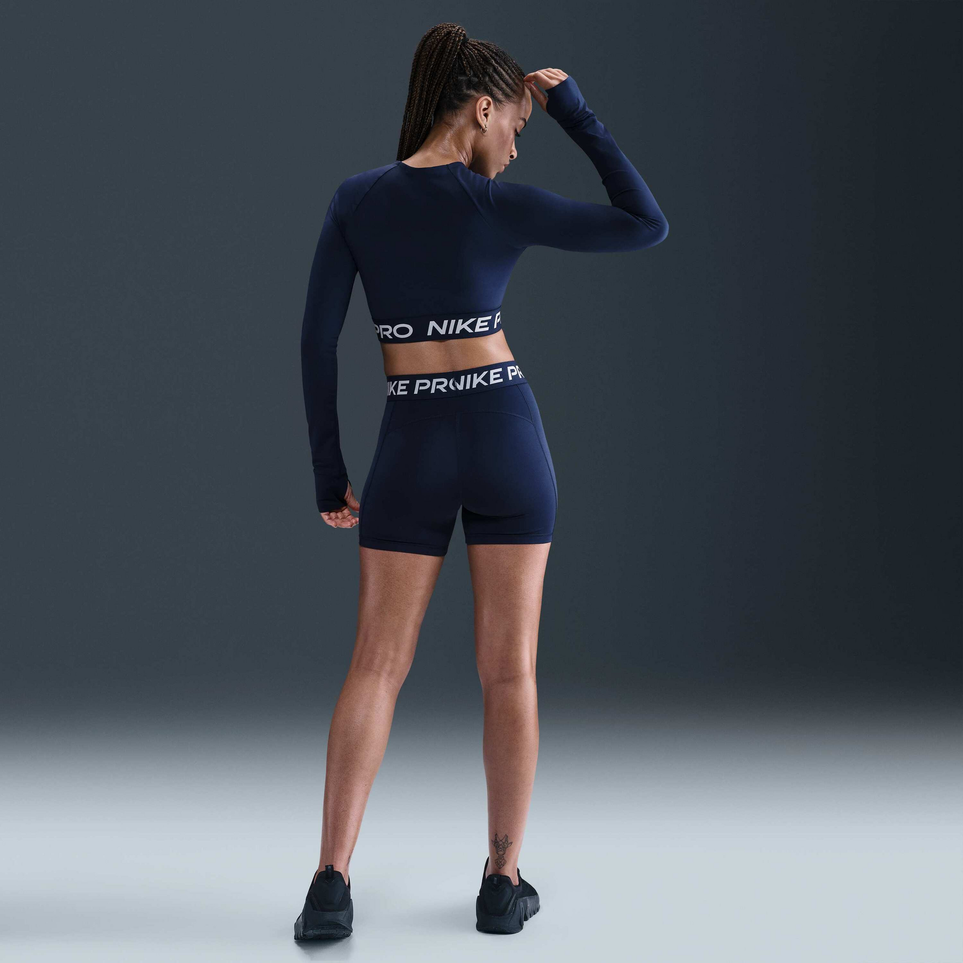 NIKE, Women's Dri-fit Cropped Long-sleeve Top Pro