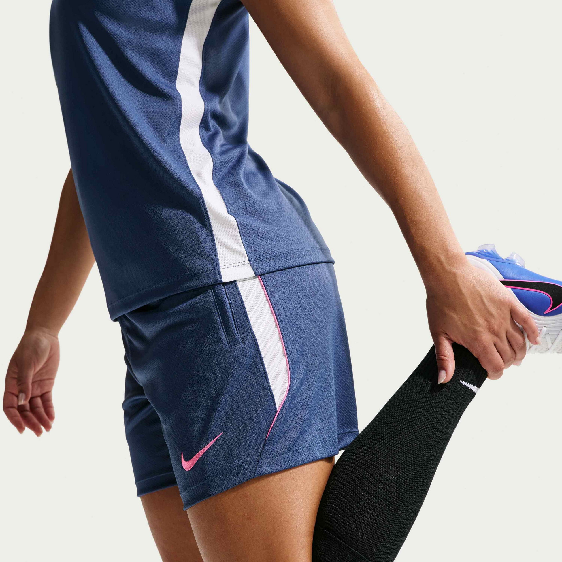 NIKE, Women's Dri-fit Football Knit Shorts Strike