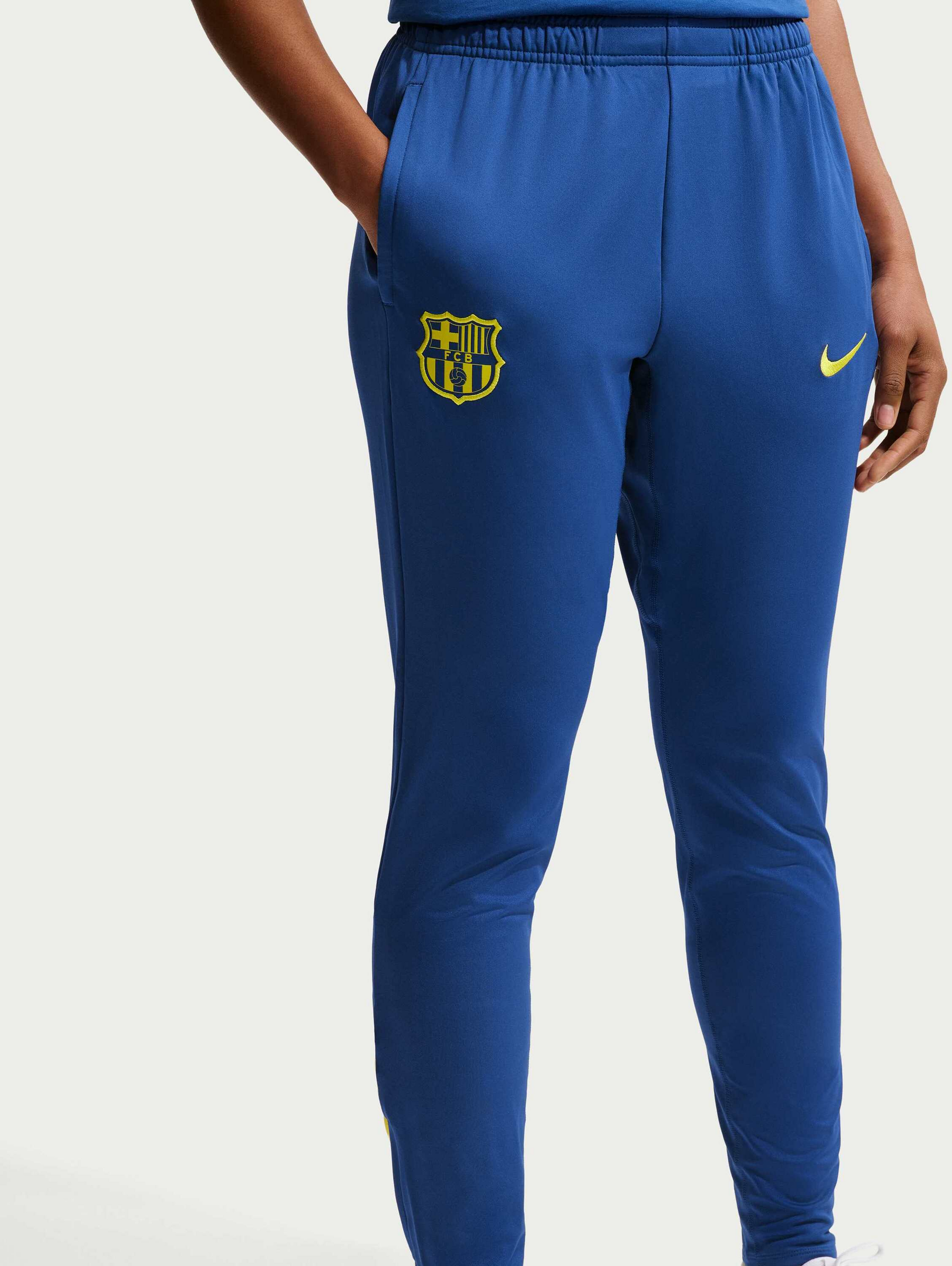 NIKE, Women's Dri-fit Football Knit Trousers F.c. Barcelona Strike Fourth