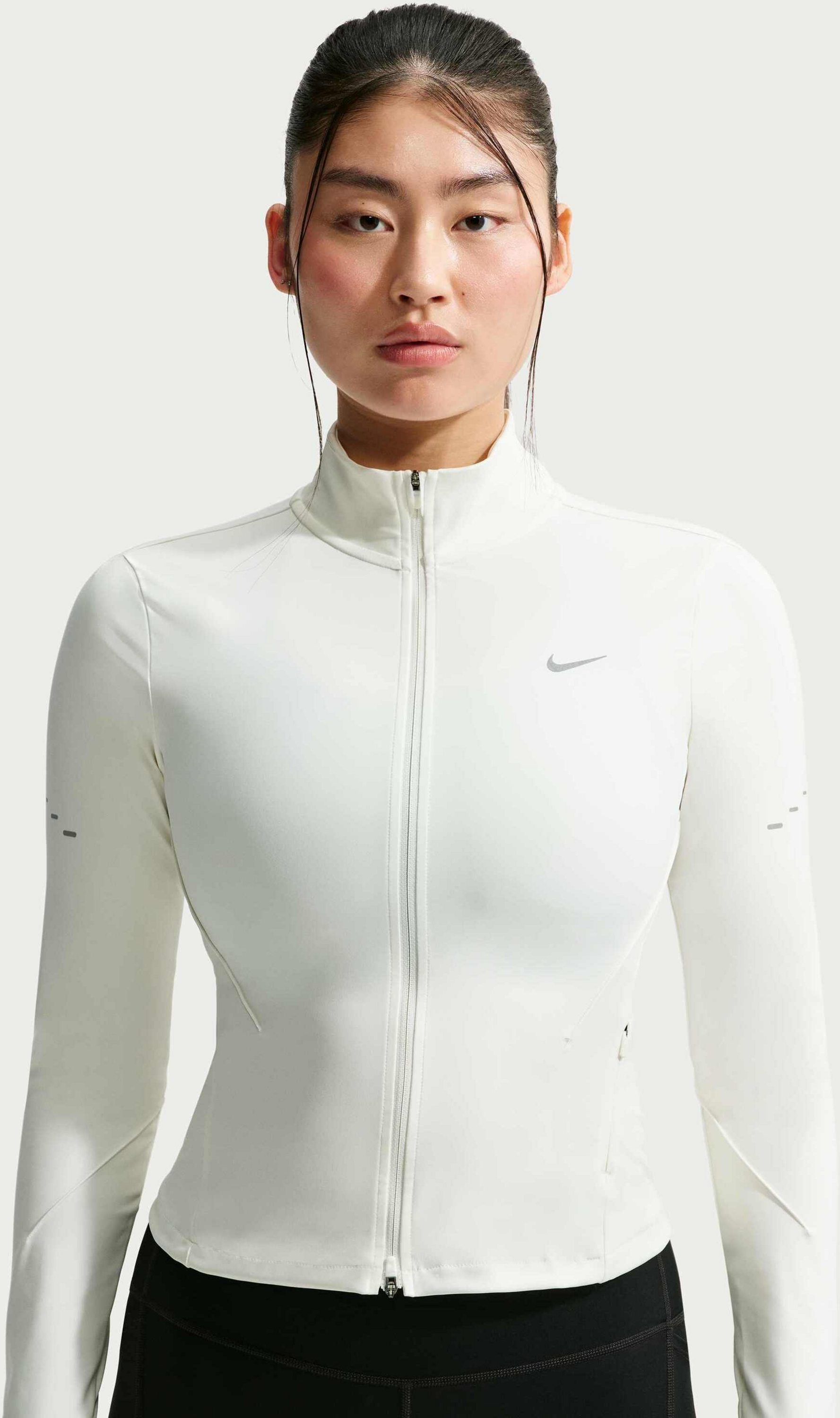 NIKE, Women's Dri-fit Full-zip Running Jacket Swift