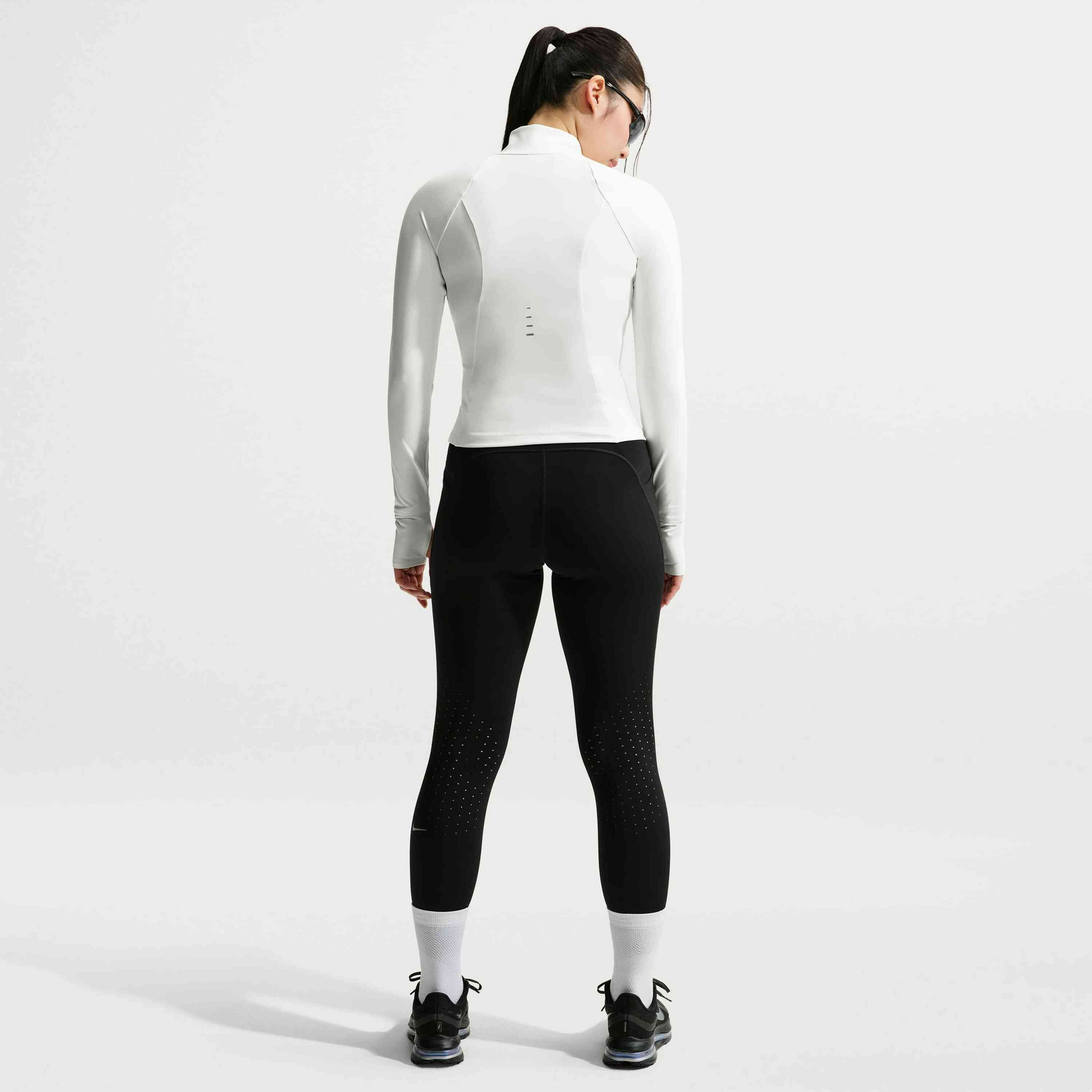 NIKE, Women's Dri-fit Full-zip Running Jacket Swift