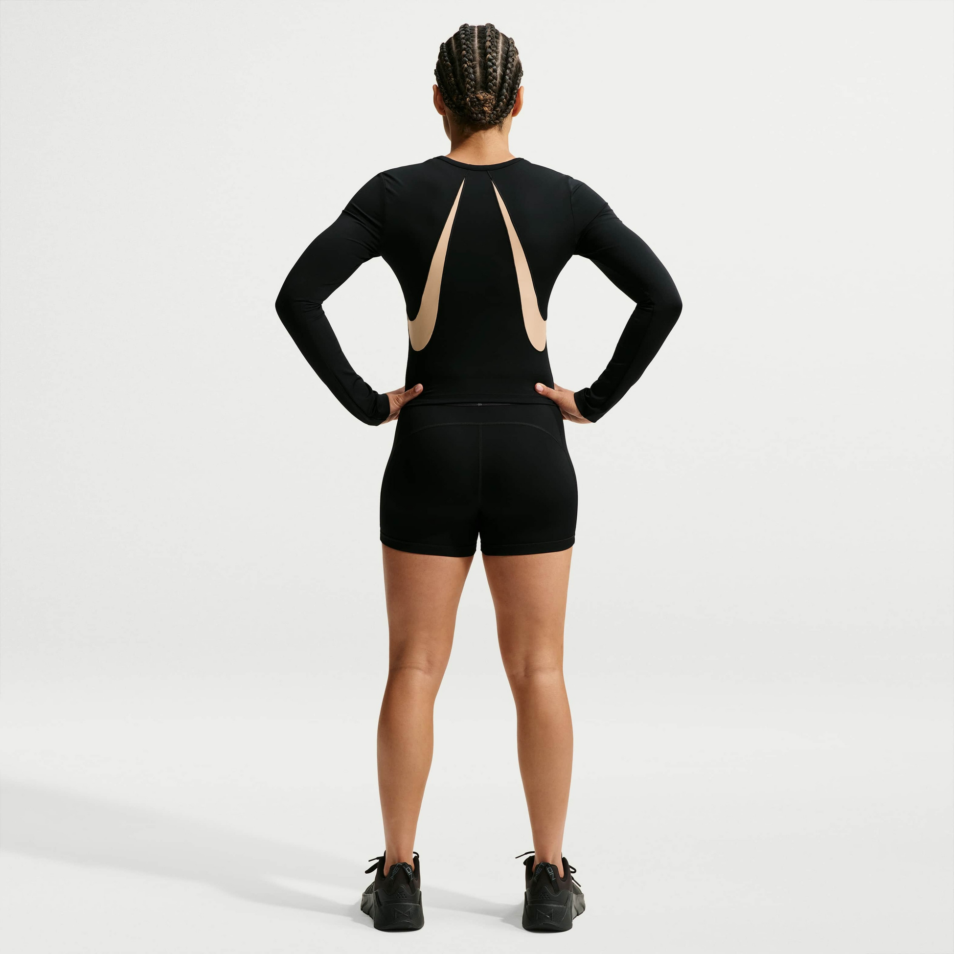 NIKE, Women's Dri-fit Long-sleeve Top Pro Sculpt 'keely Hodgkinson'