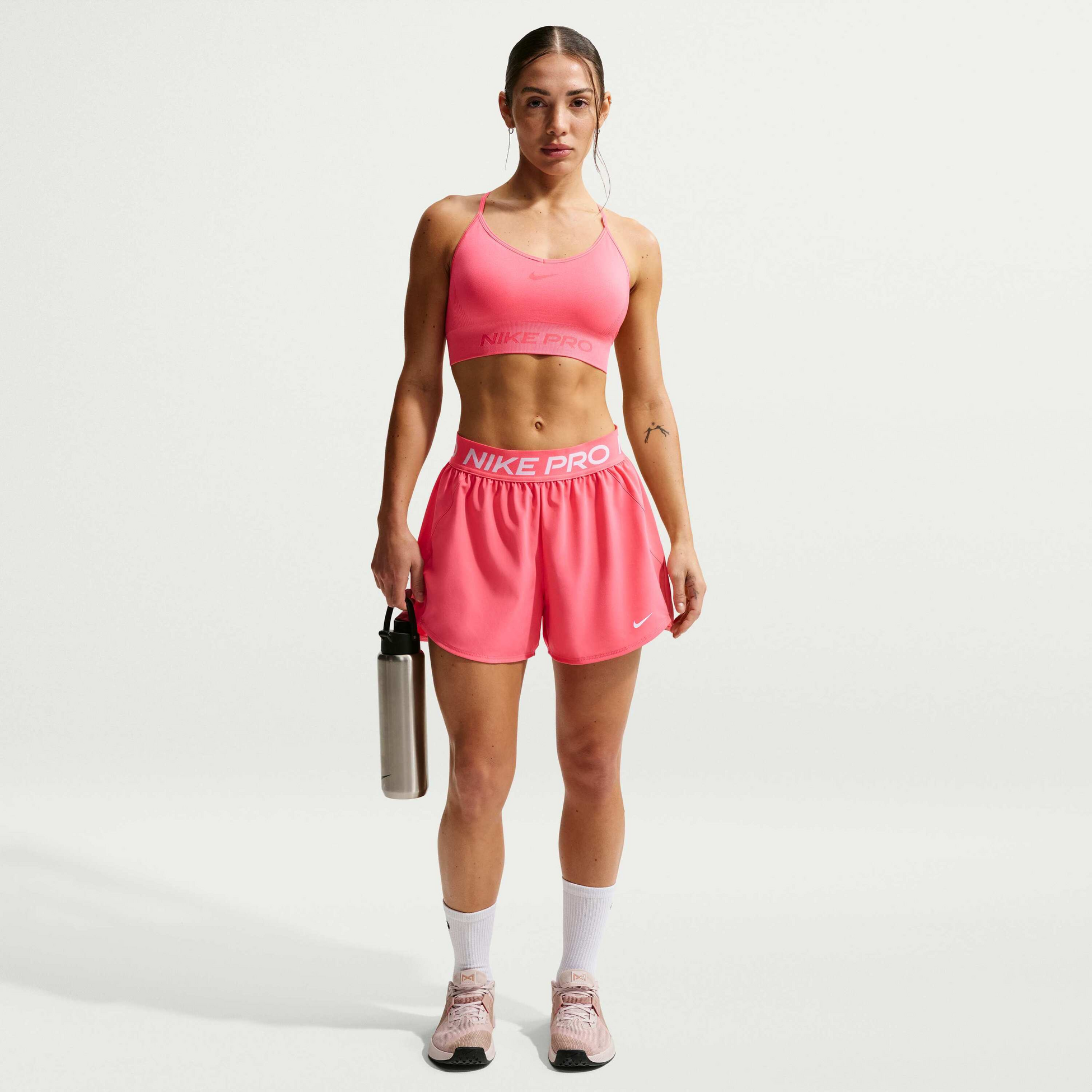 NIKE, Women's Dri-fit Mid-rise Brief-lined 7.5cm (approx.) Woven Shorts Pro