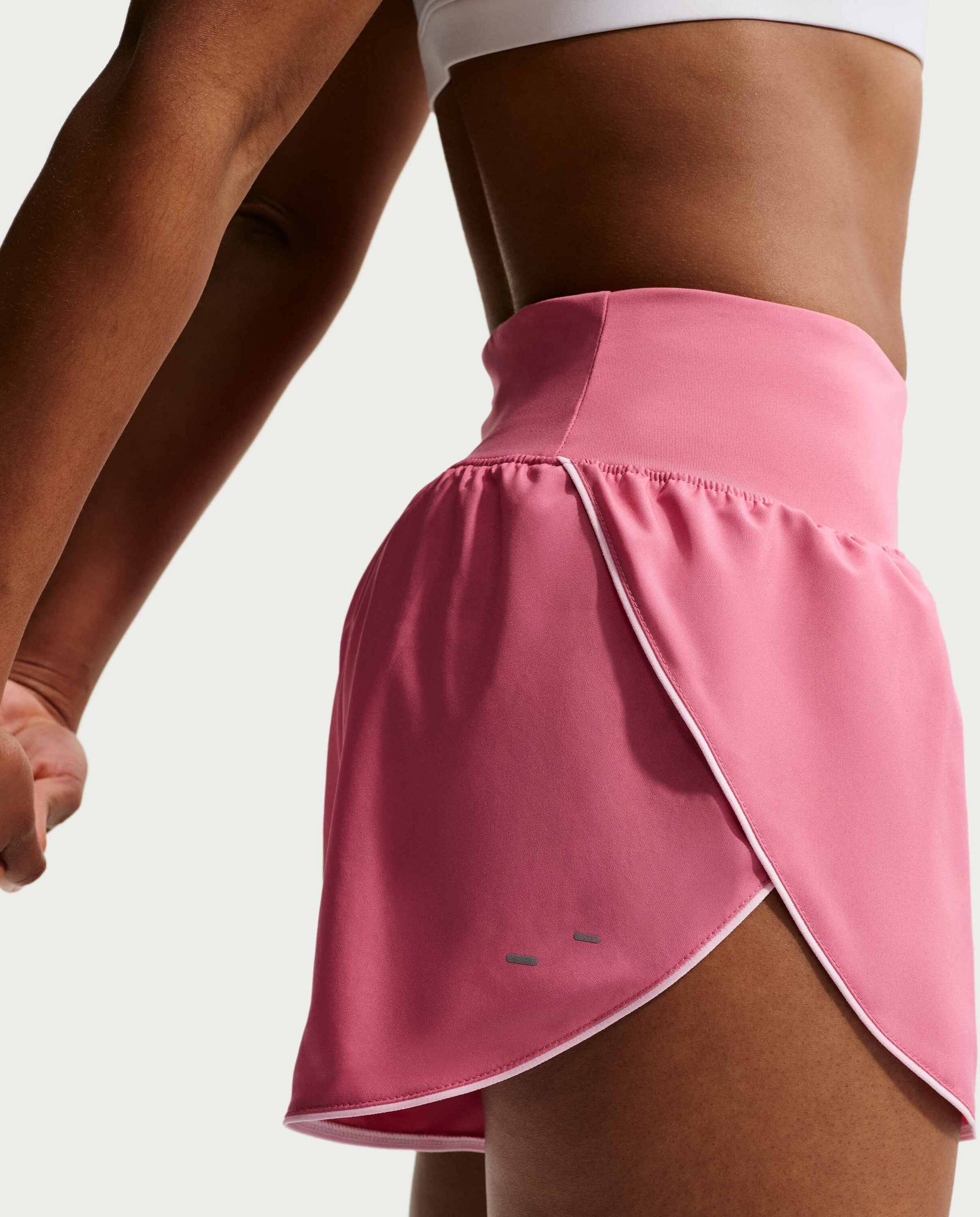 NIKE, Women's Dri-fit Mid-rise Brief-lined Running Shorts Tempo Flow Swoosh
