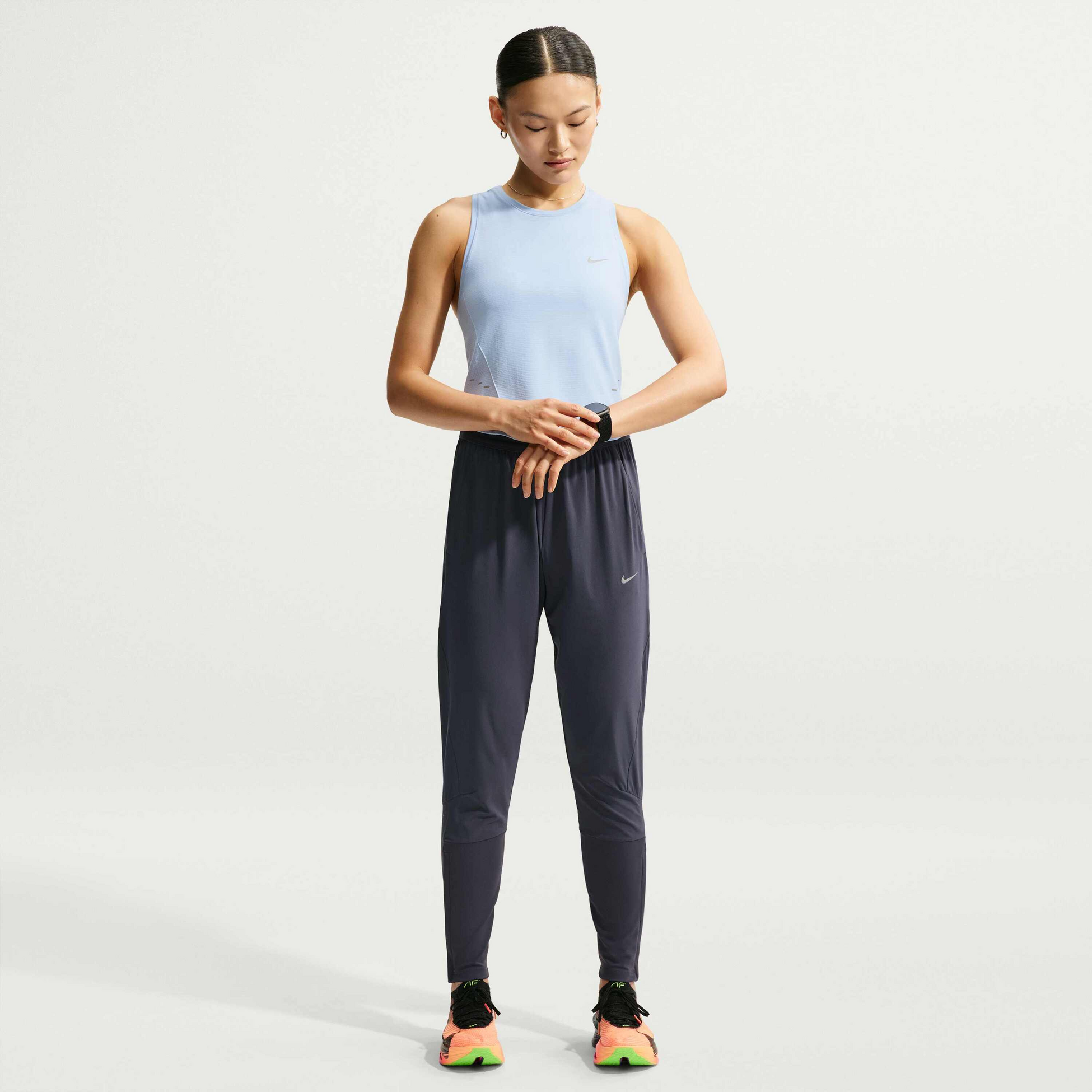 NIKE, Women's Dri-fit Mid-rise Running Trousers Swift
