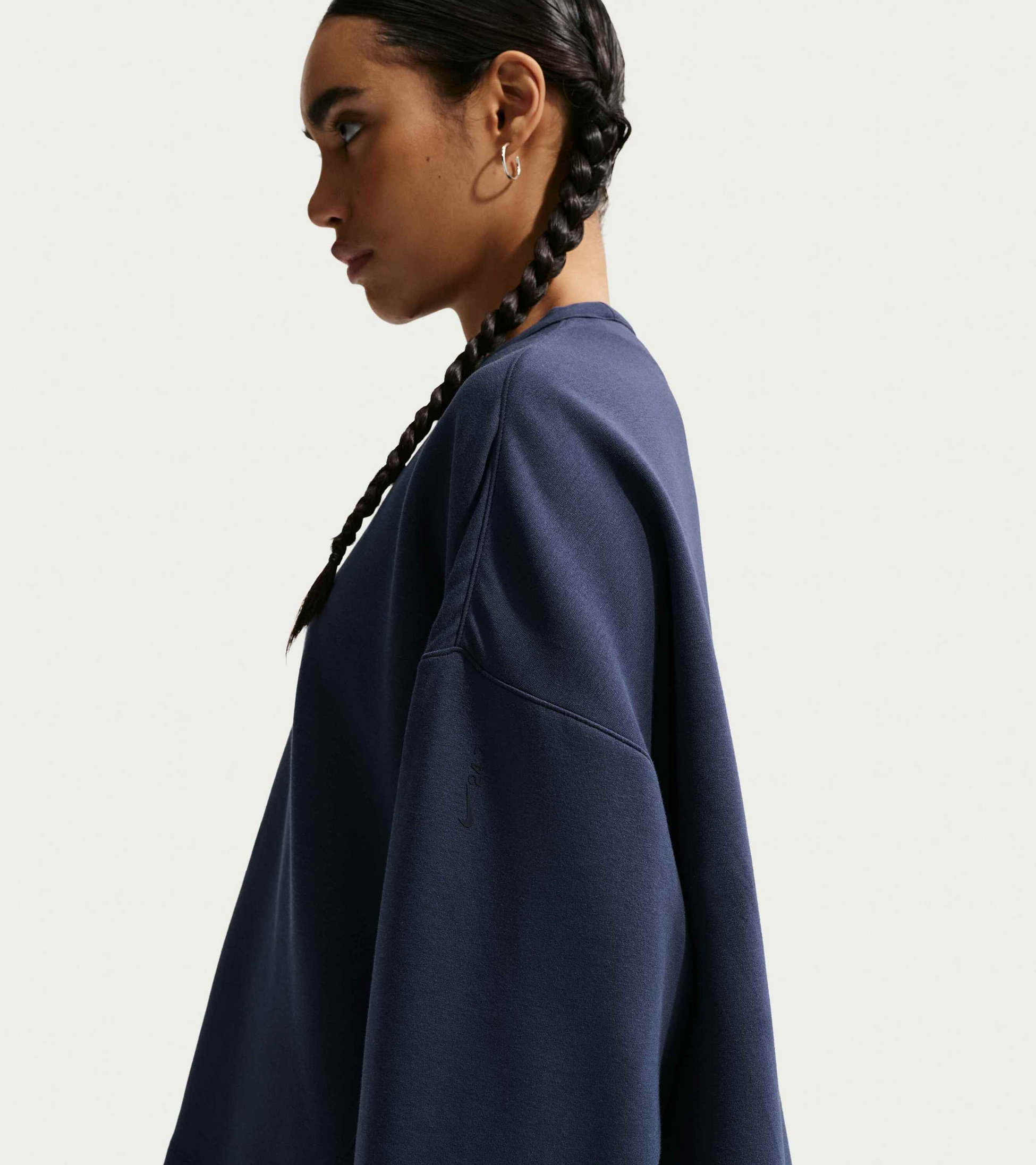 NIKE, Women's Dri-fit Oversized Crew-neck Top 24.7 Impossiblysoft