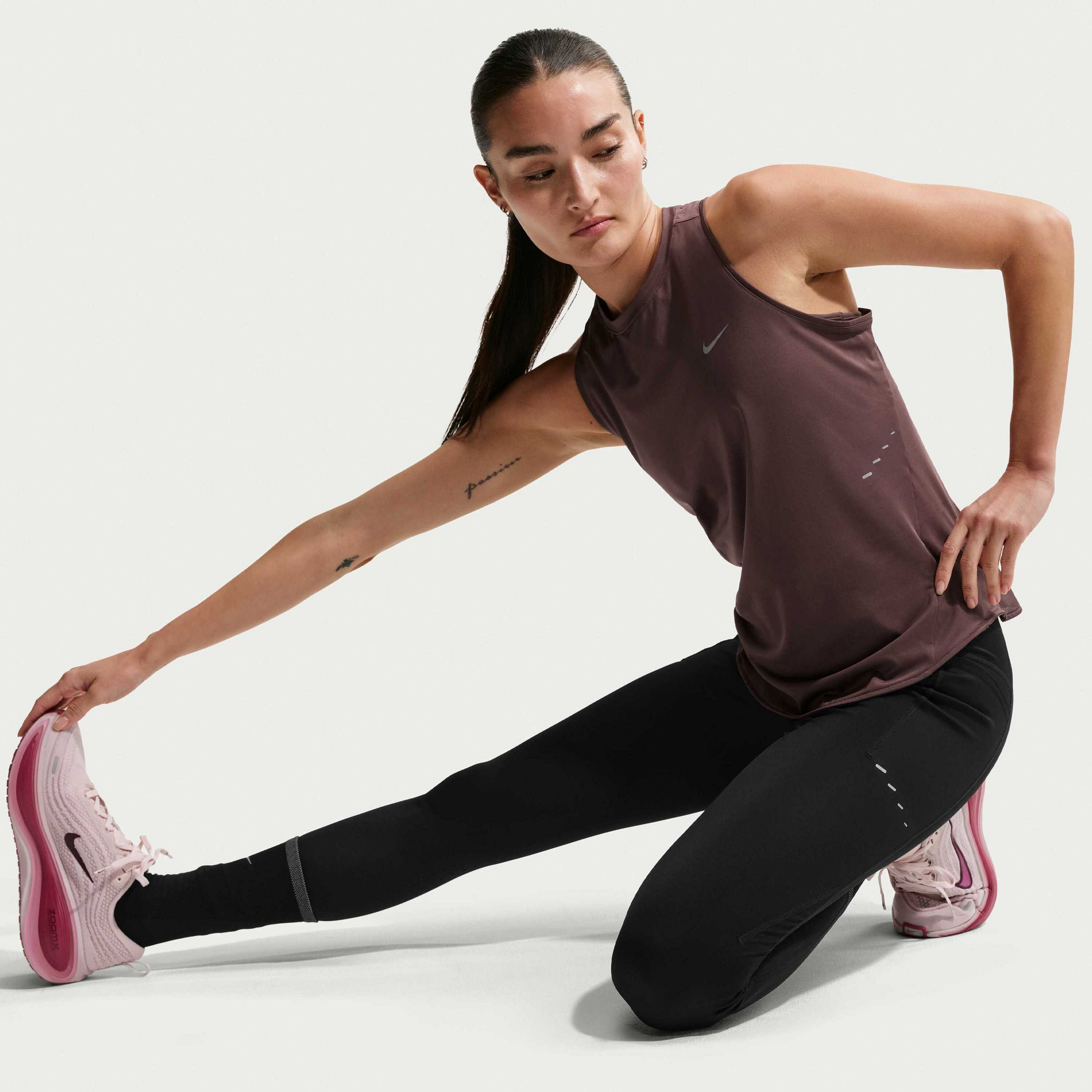 NIKE, Women's Dri-fit Running Tank Top Swift