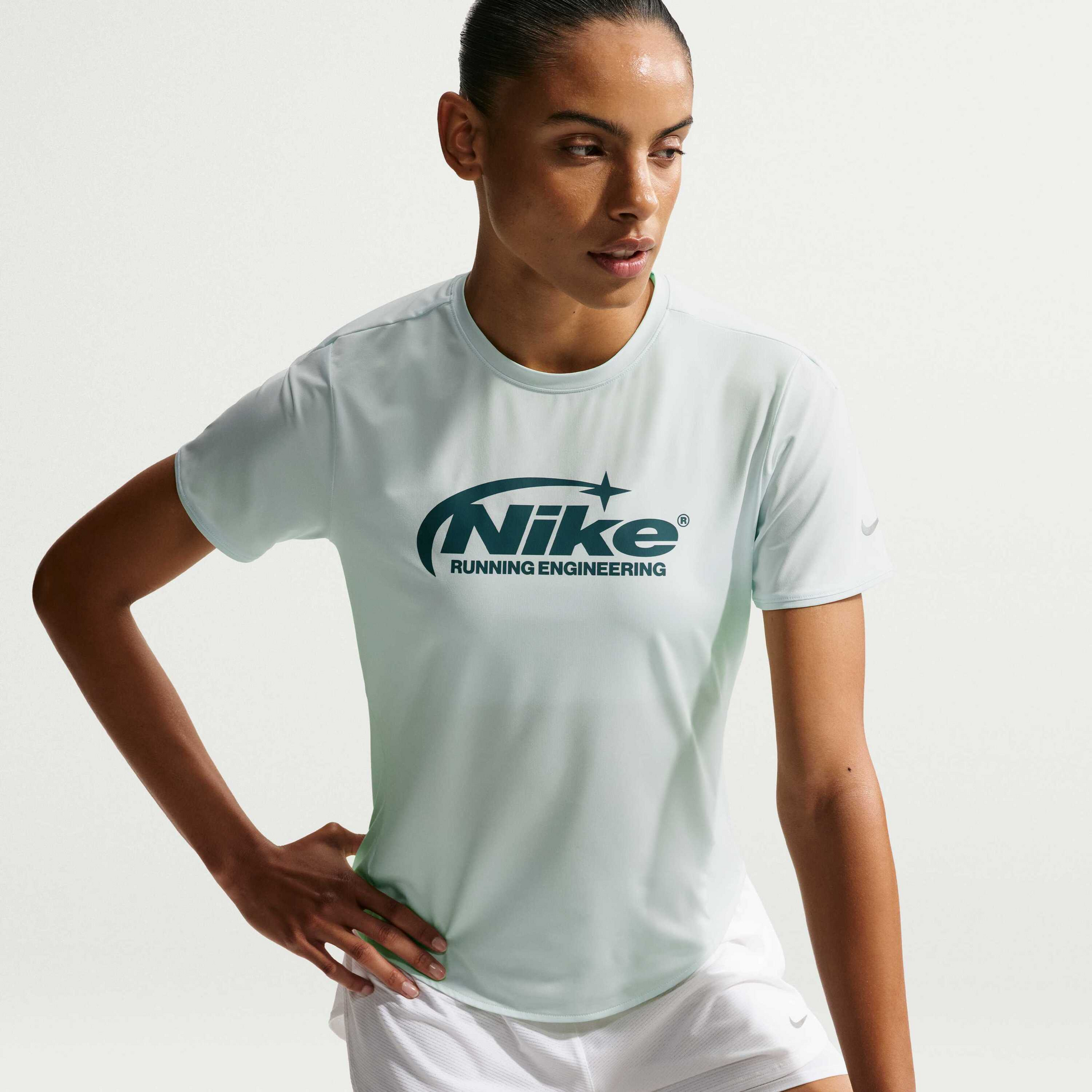 NIKE, Women's Dri-fit Running Top Swift