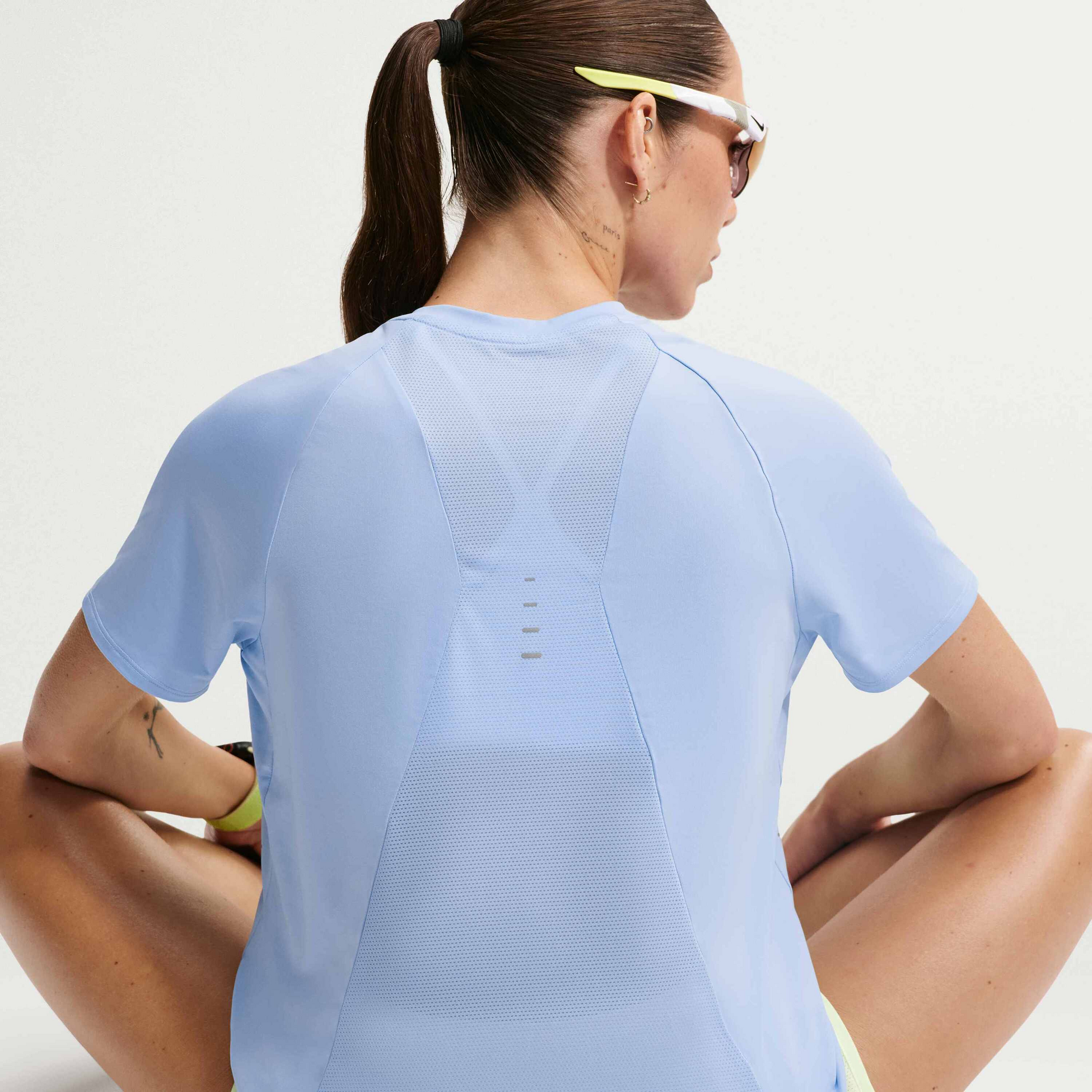 NIKE, Women's Dri-fit Short-sleeve Running Top Swift