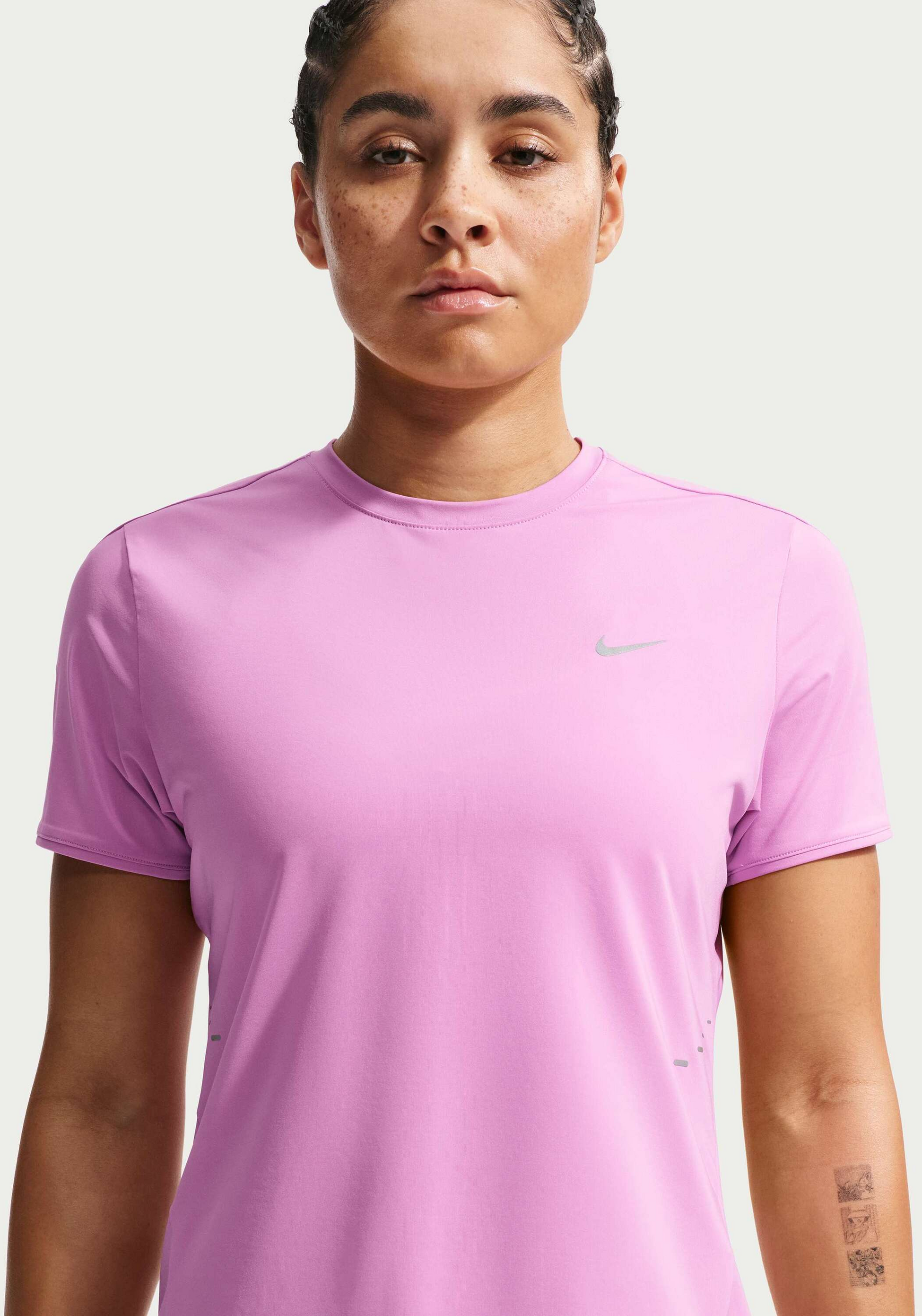 NIKE, Women's Dri-fit Short-sleeve Running Top Swift