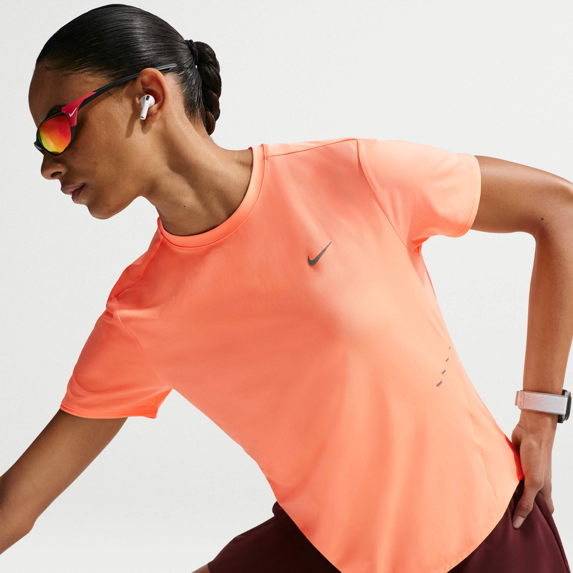 NIKE, Women's Dri-fit Short-sleeve Running Top Swift