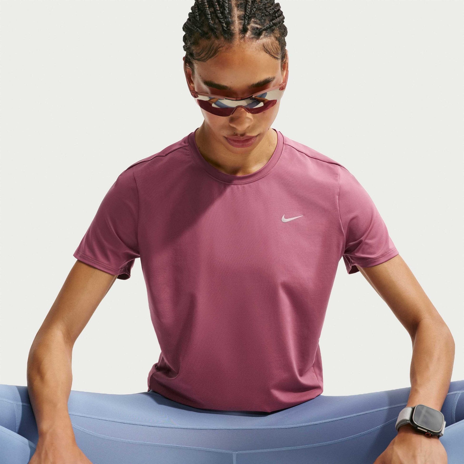 NIKE, Women's Dri-fit Short-sleeve Running Top Swift
