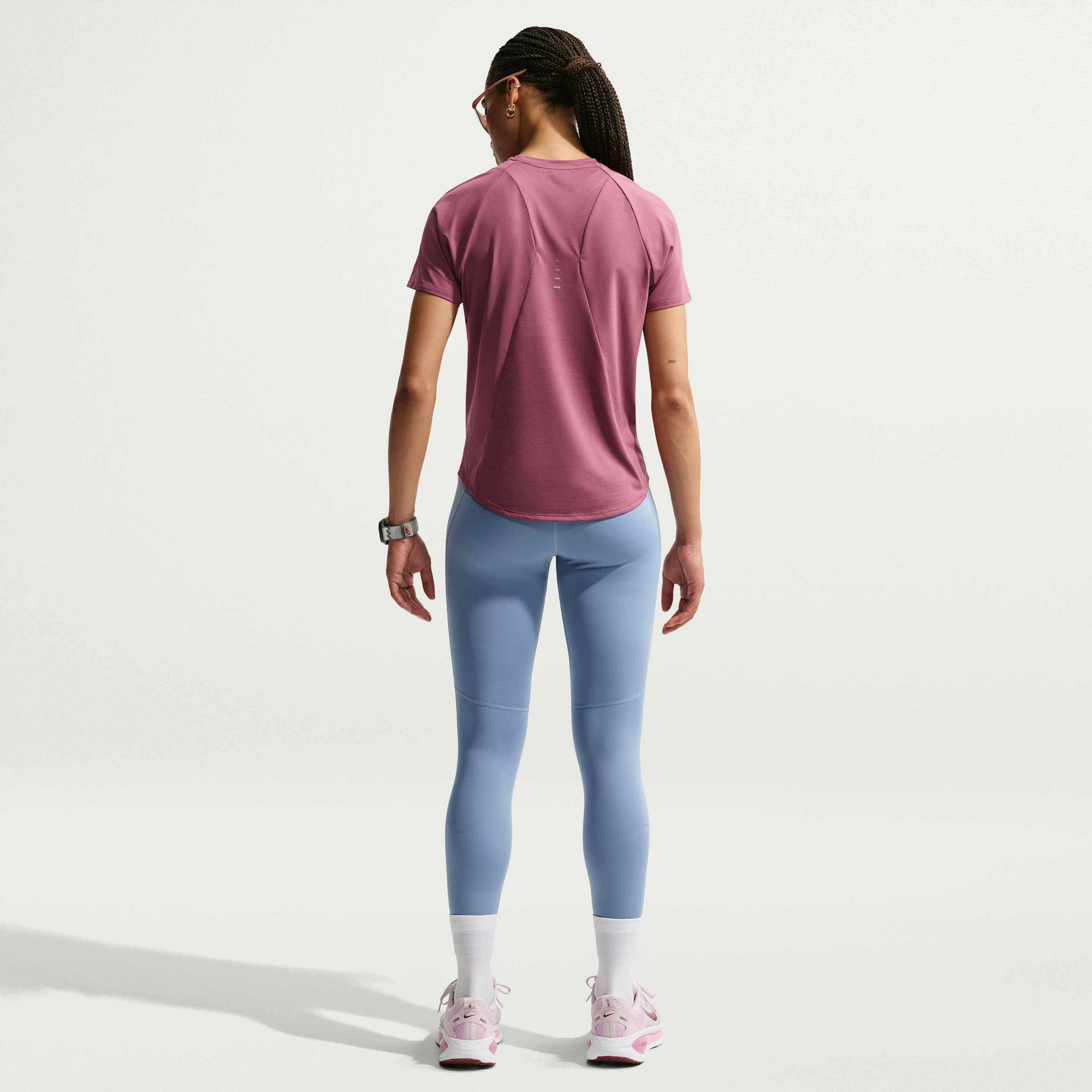 NIKE, Women's Dri-fit Short-sleeve Running Top Swift