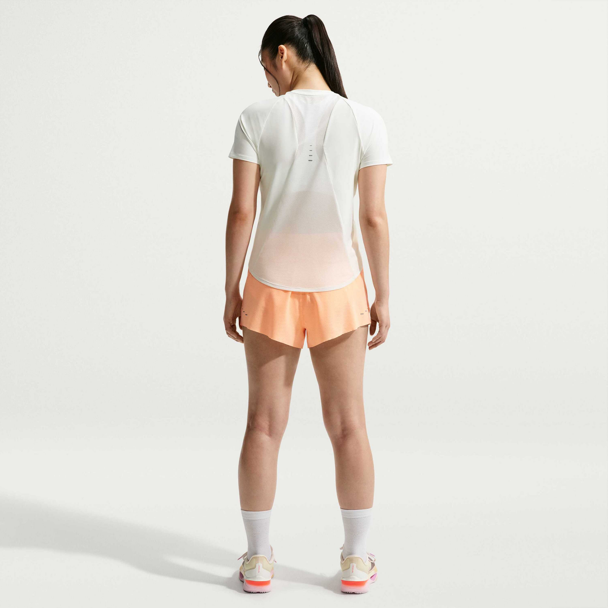 NIKE, Women's Dri-fit Short-sleeve Running Top Swift