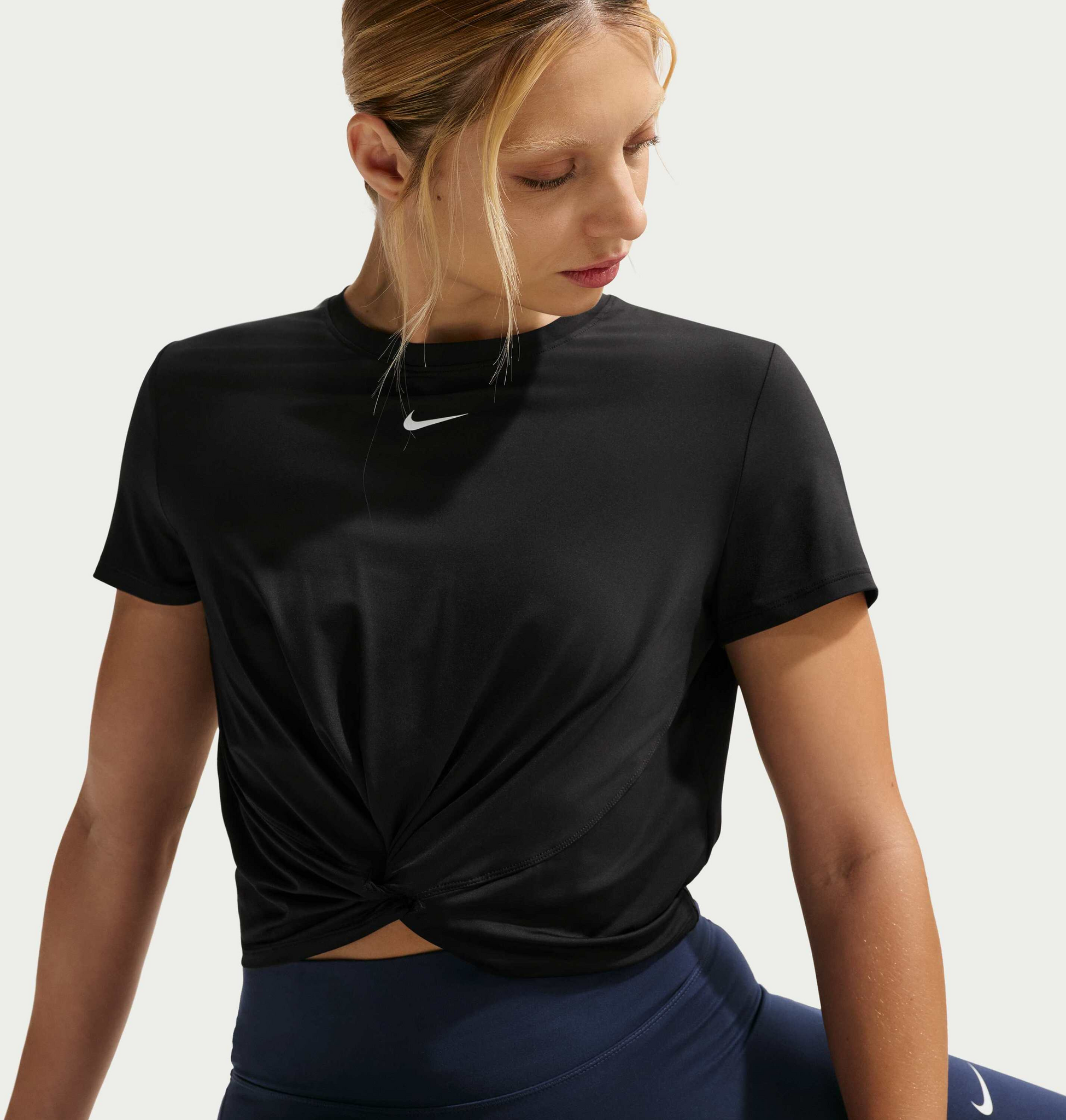 NIKE, Women's Dri-fit Short-sleeve Top One Classic Twist