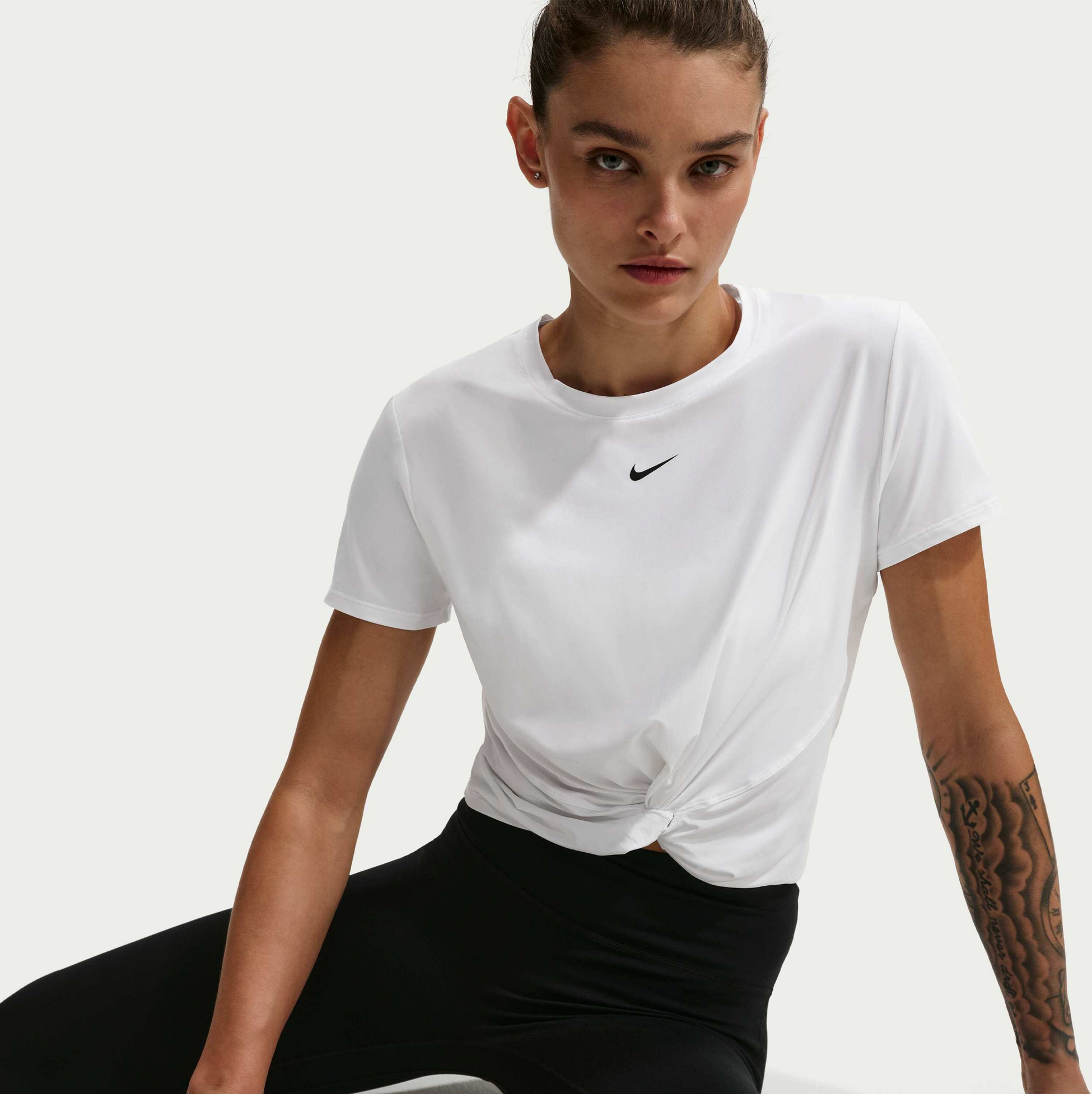 NIKE, Women's Dri-fit Short-sleeve Top One Classic Twist
