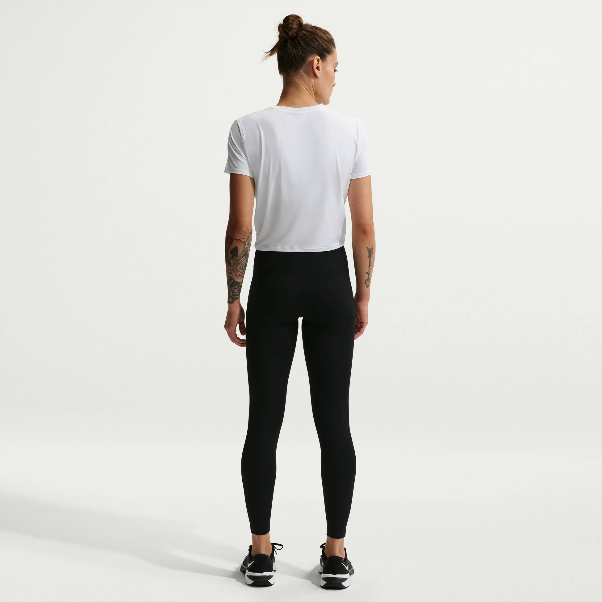 NIKE, Women's Dri-fit Short-sleeve Top One Classic Twist