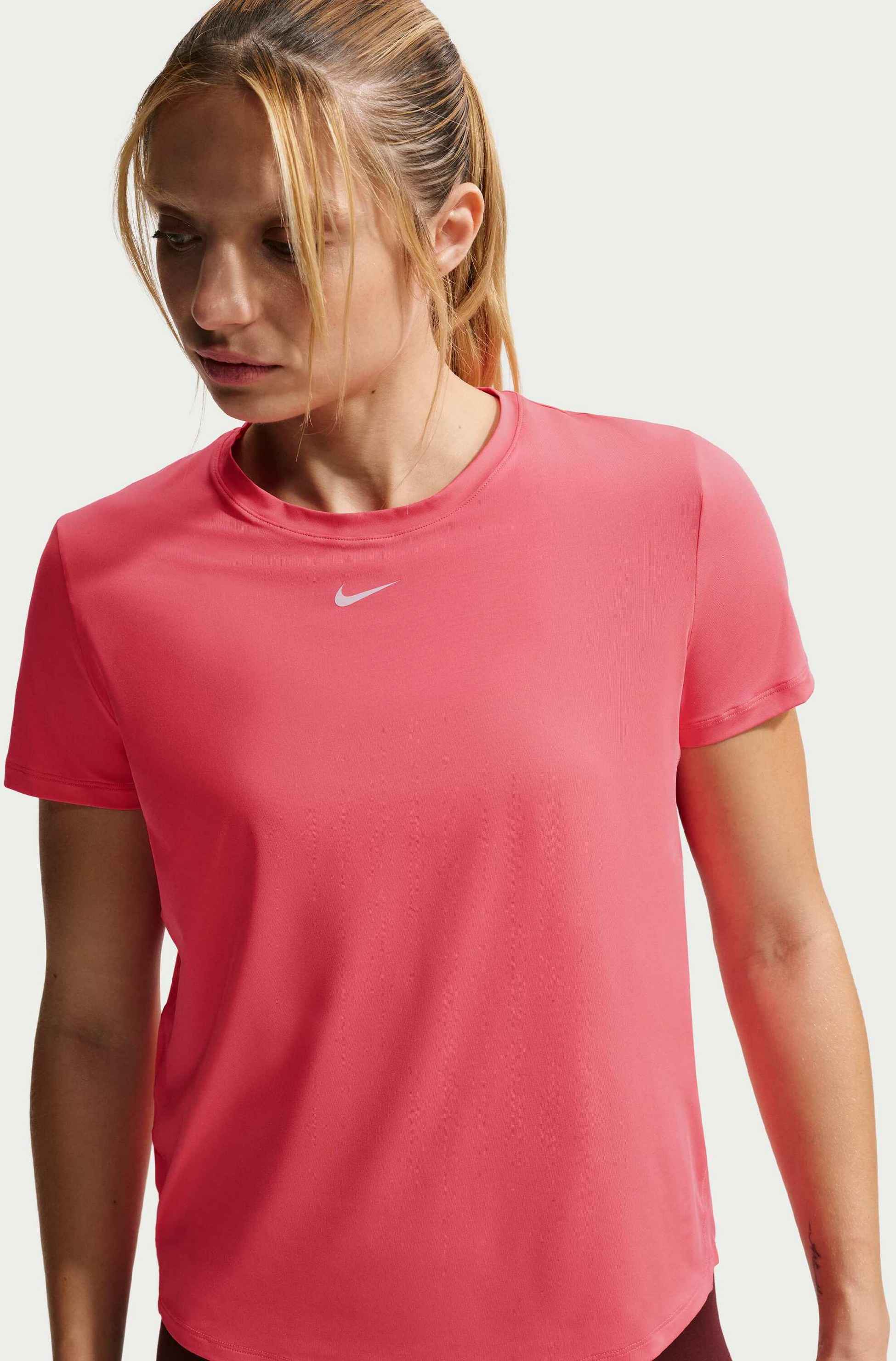 NIKE, Women's Dri-fit Short-sleeve Top One Classic