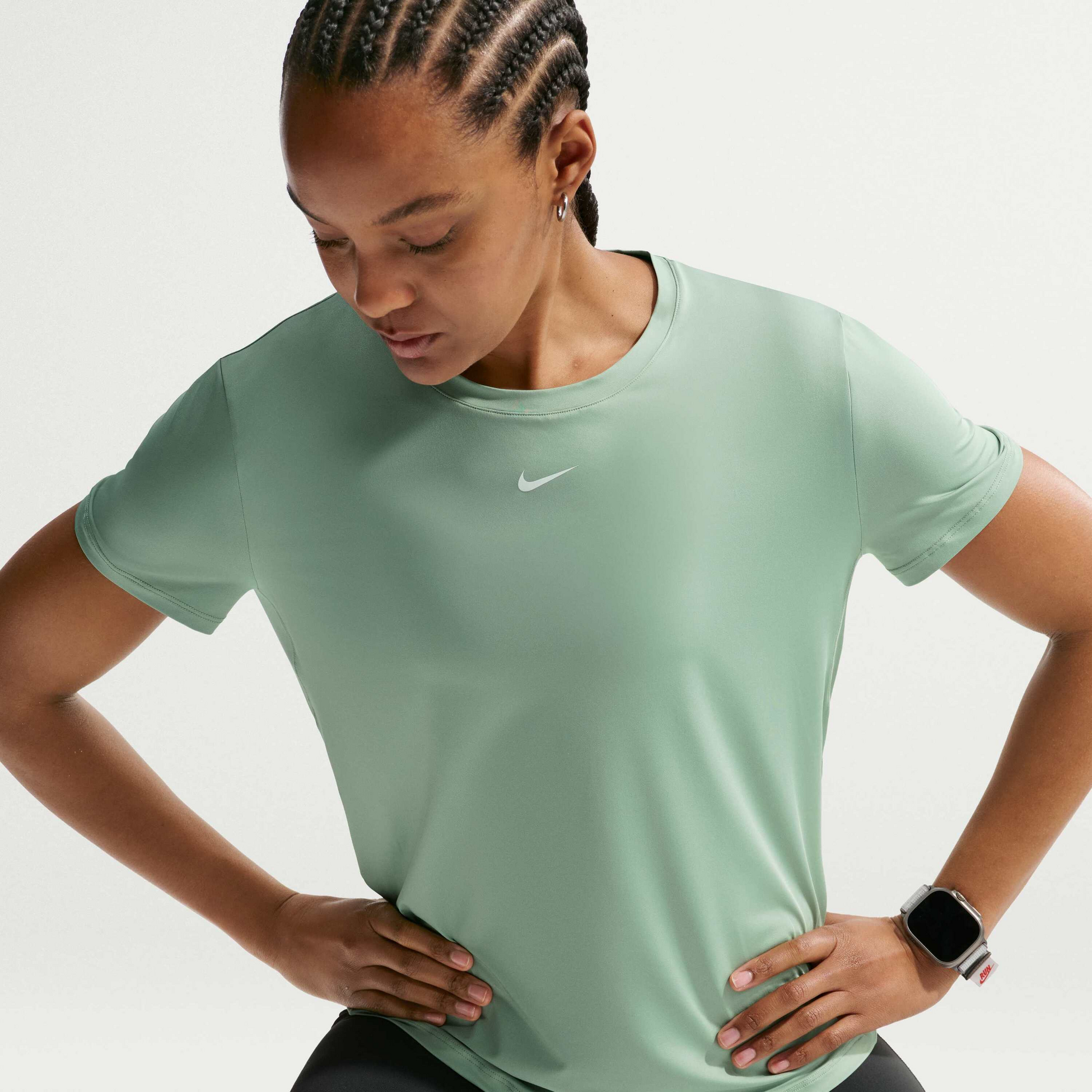 NIKE, Women's Dri-fit Short-sleeve Top One Classic