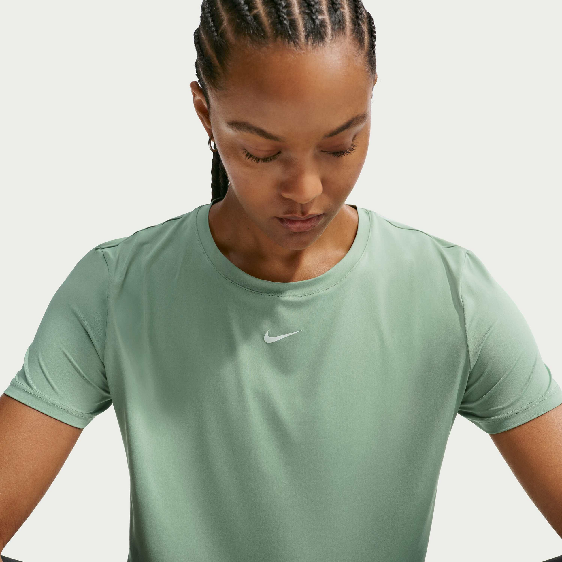 NIKE, Women's Dri-fit Short-sleeve Top One Classic