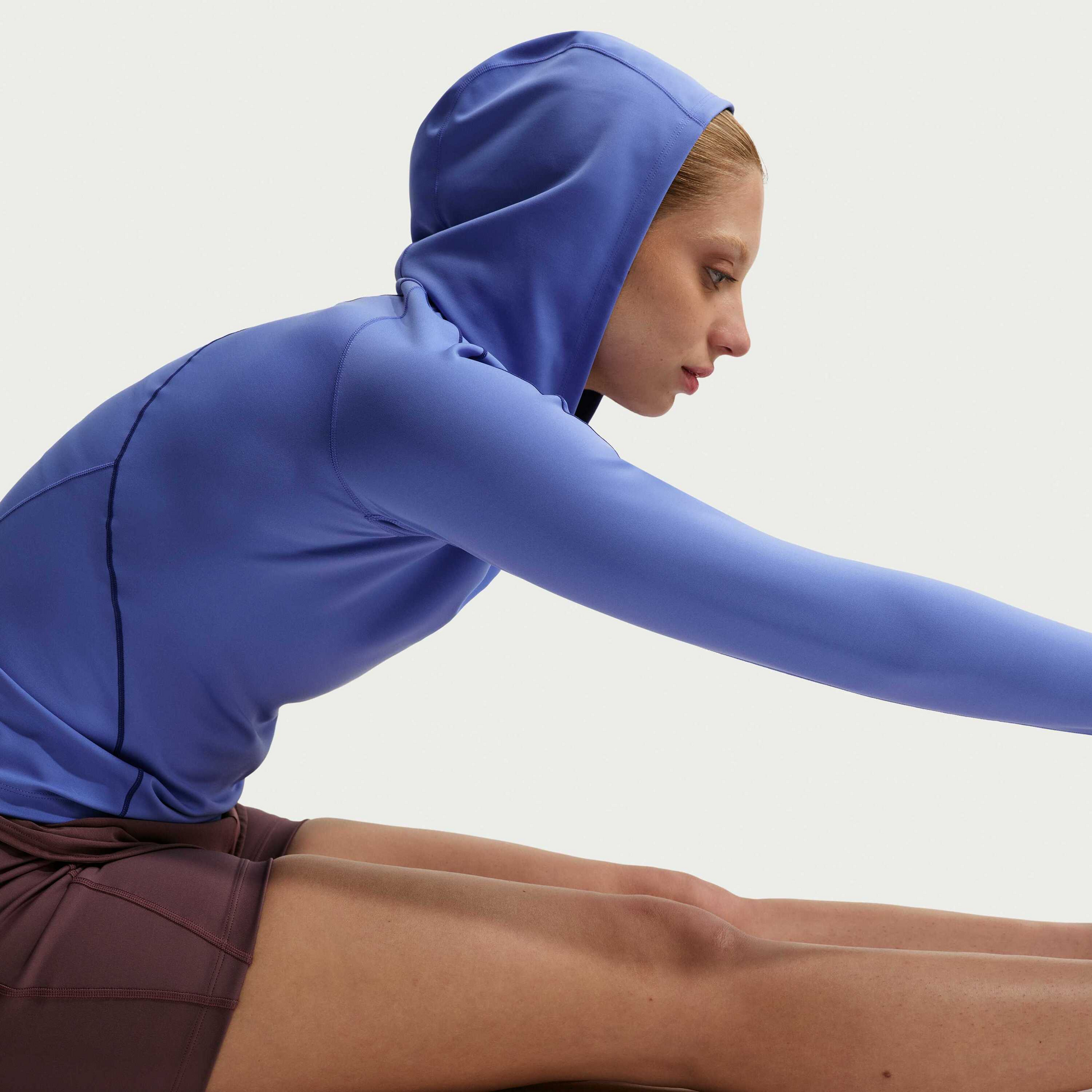 NIKE, Women's Dri-fit Slim Hooded Long-sleeve Top Universa