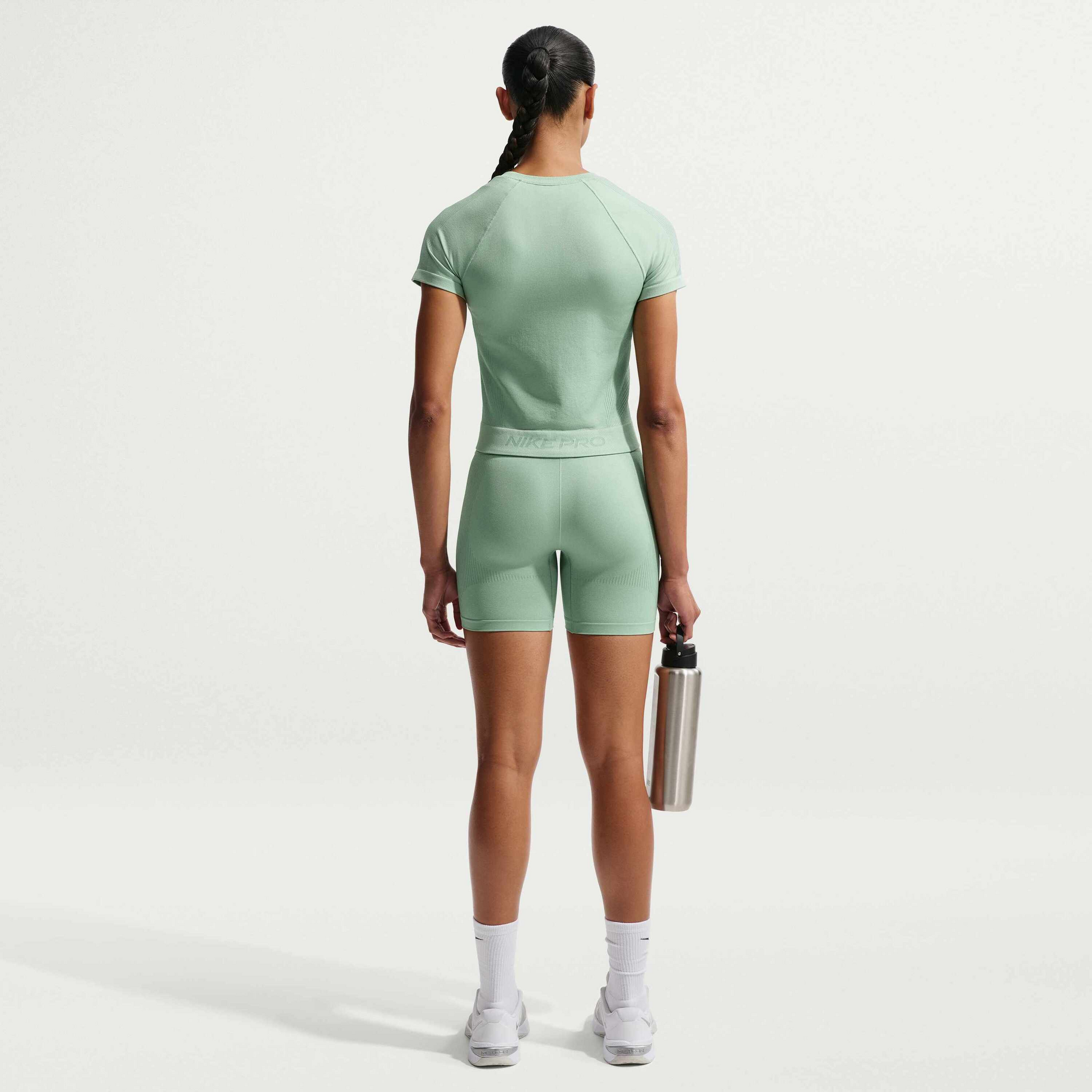 NIKE, Women's Dri-fit T-shirt Pro Seamless
