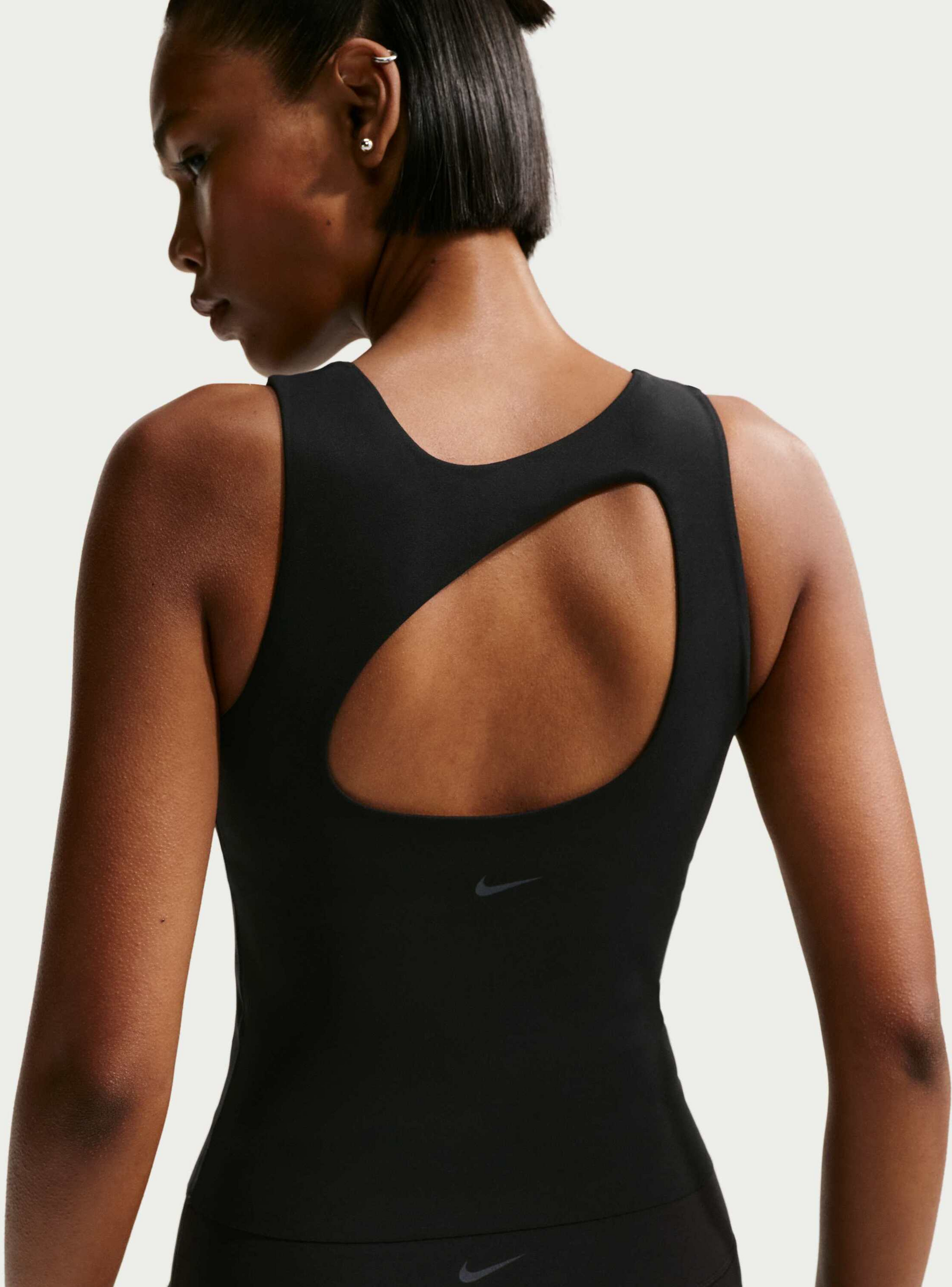 NIKE, Women's Dri-fit Tank Top Zenvy