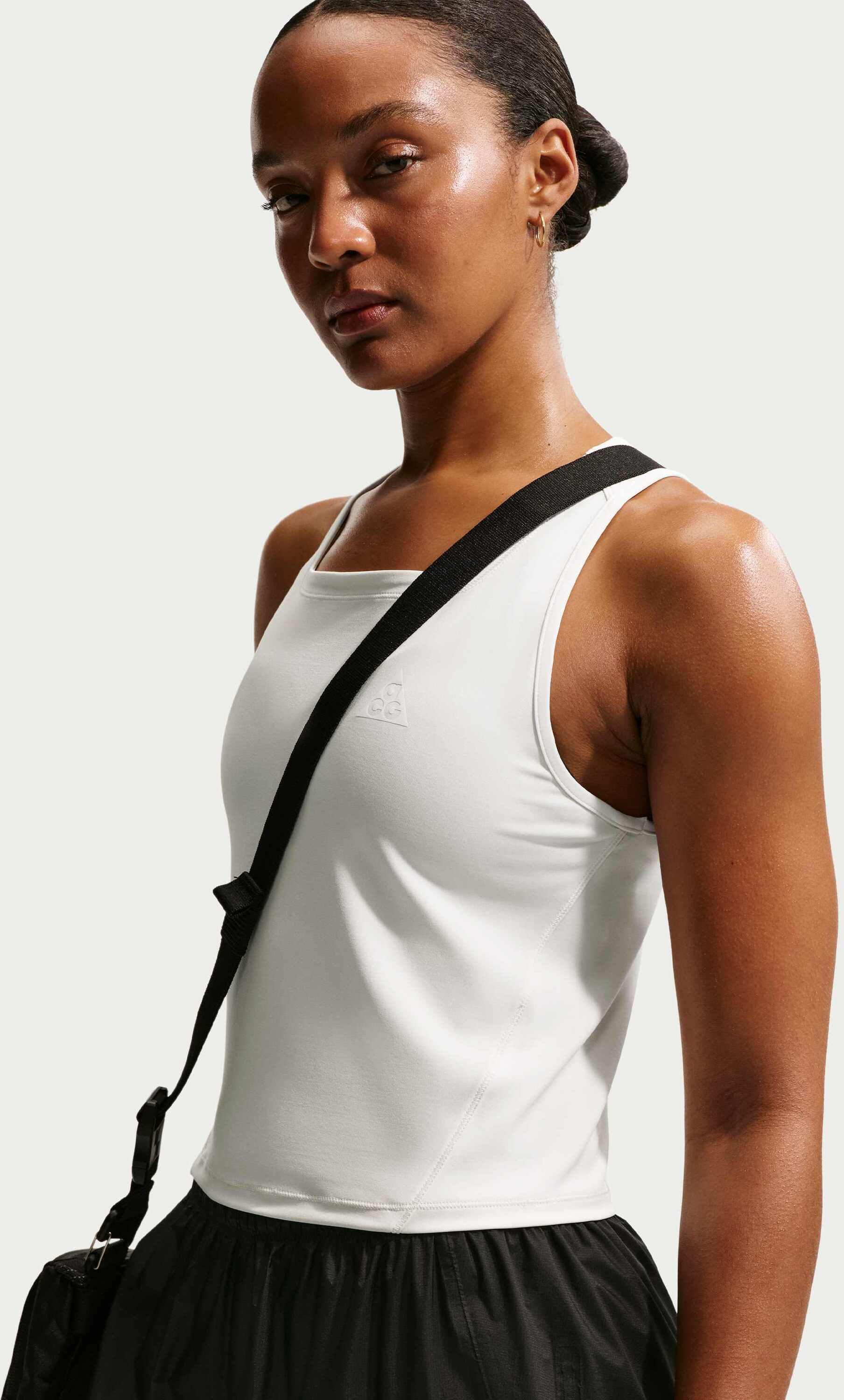 NIKE, Women's Dri-fit Trail Running Tank Top Acg