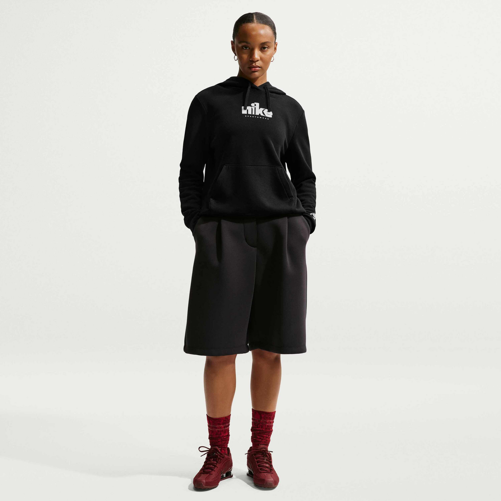 NIKE, Women's Graphic Pullover Hoodie Sportswear Club Fleece