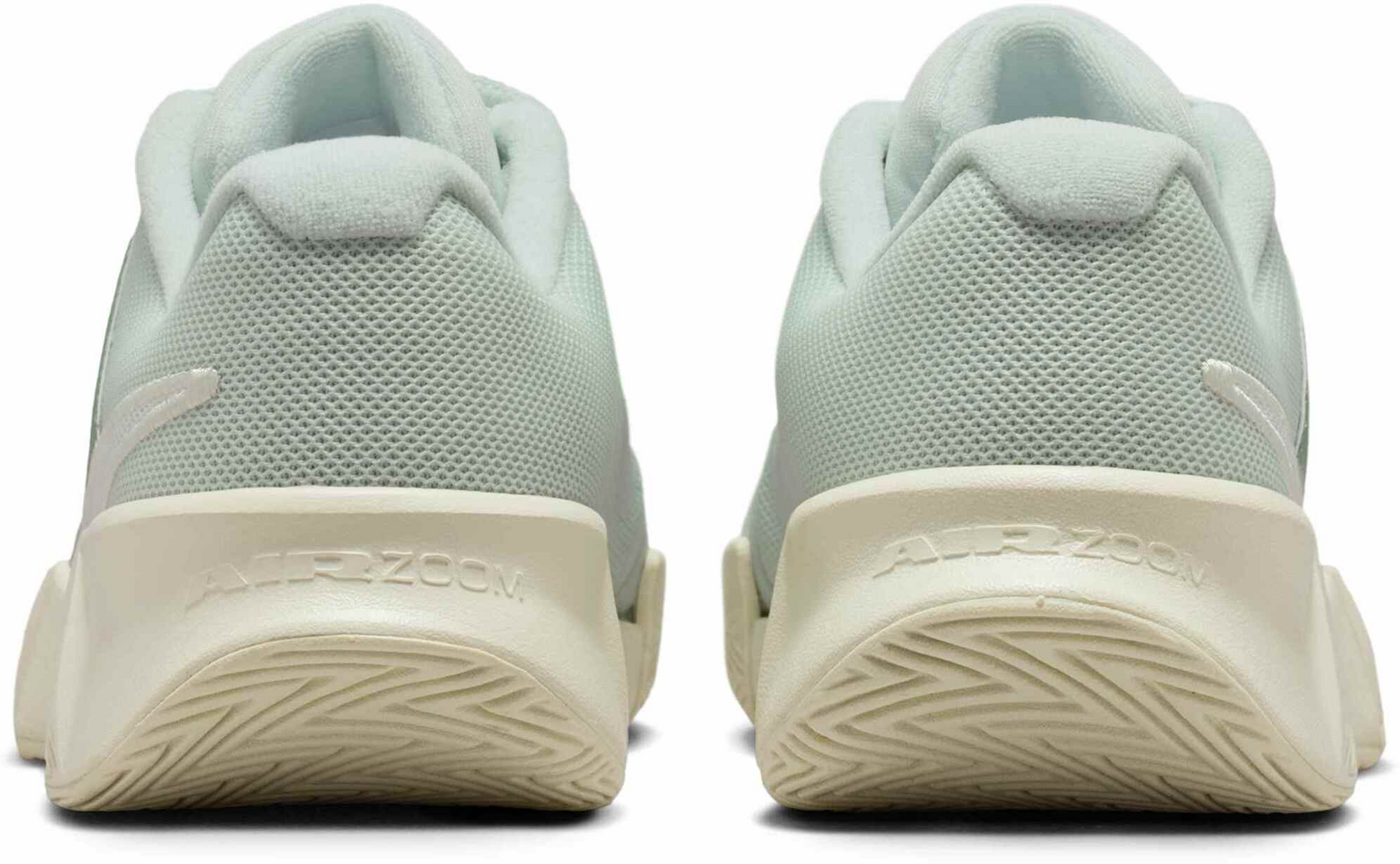 NIKE, Women's Hard Court Tennis Shoes Gp Challenge Pro