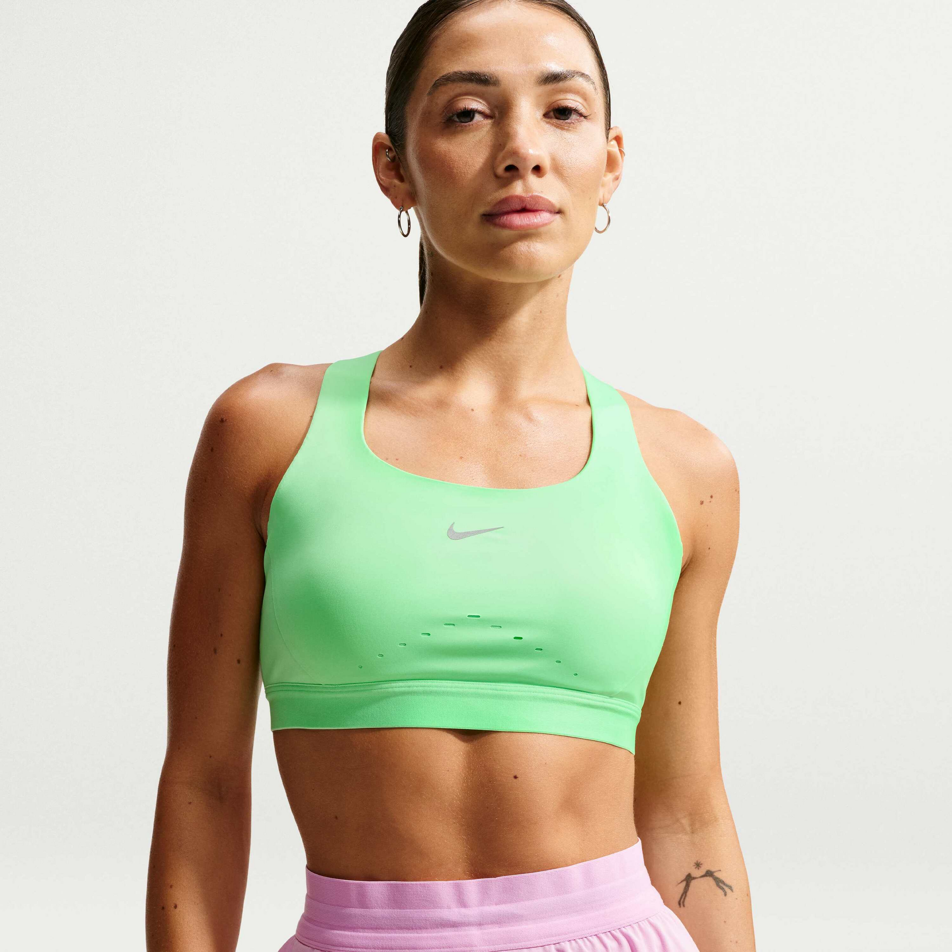 NIKE, Women's High-support Lightly Lined Sports Bra Swift