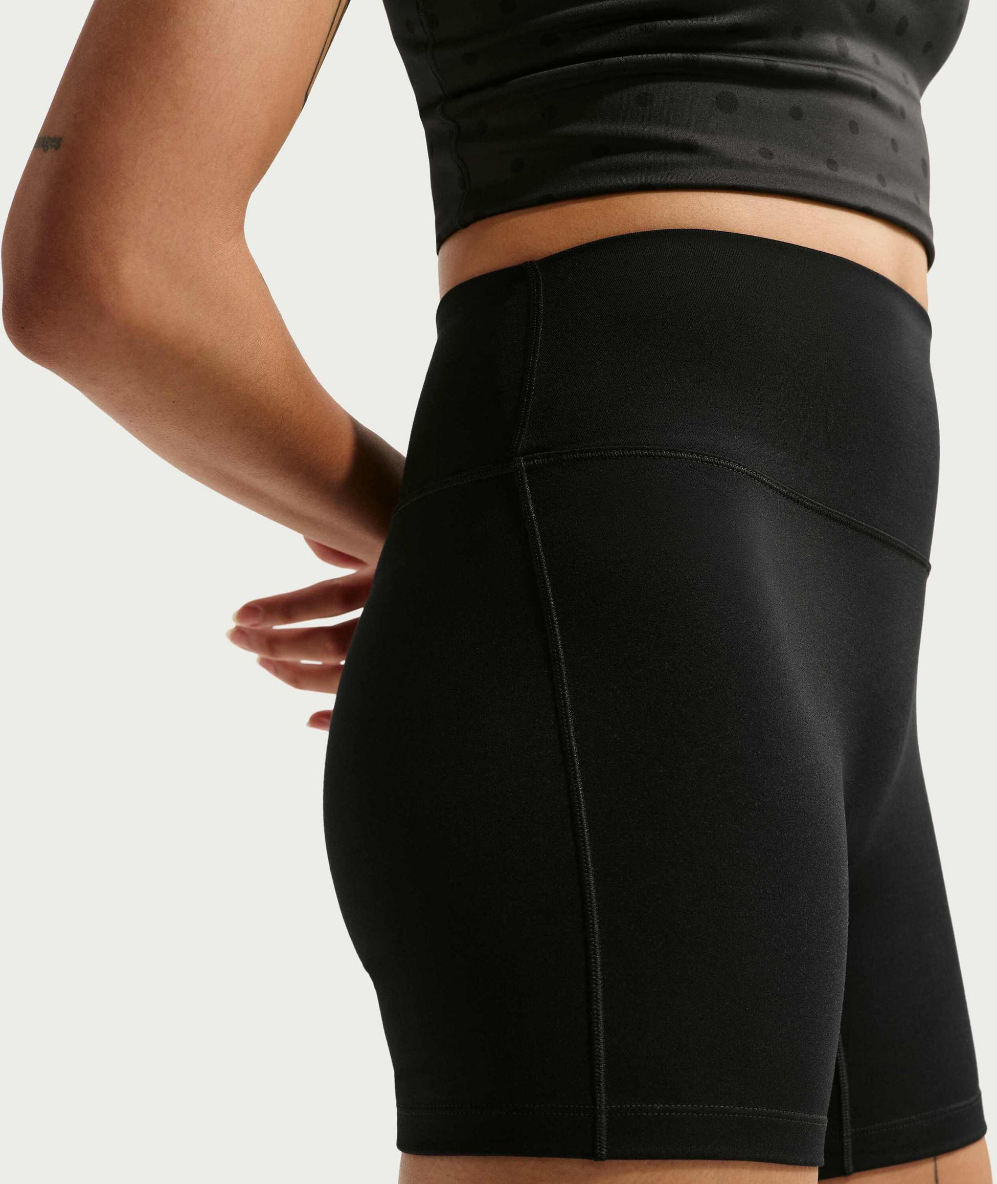 NIKE, Women's High-waisted 12.5cm (approx.) Biker Shorts One