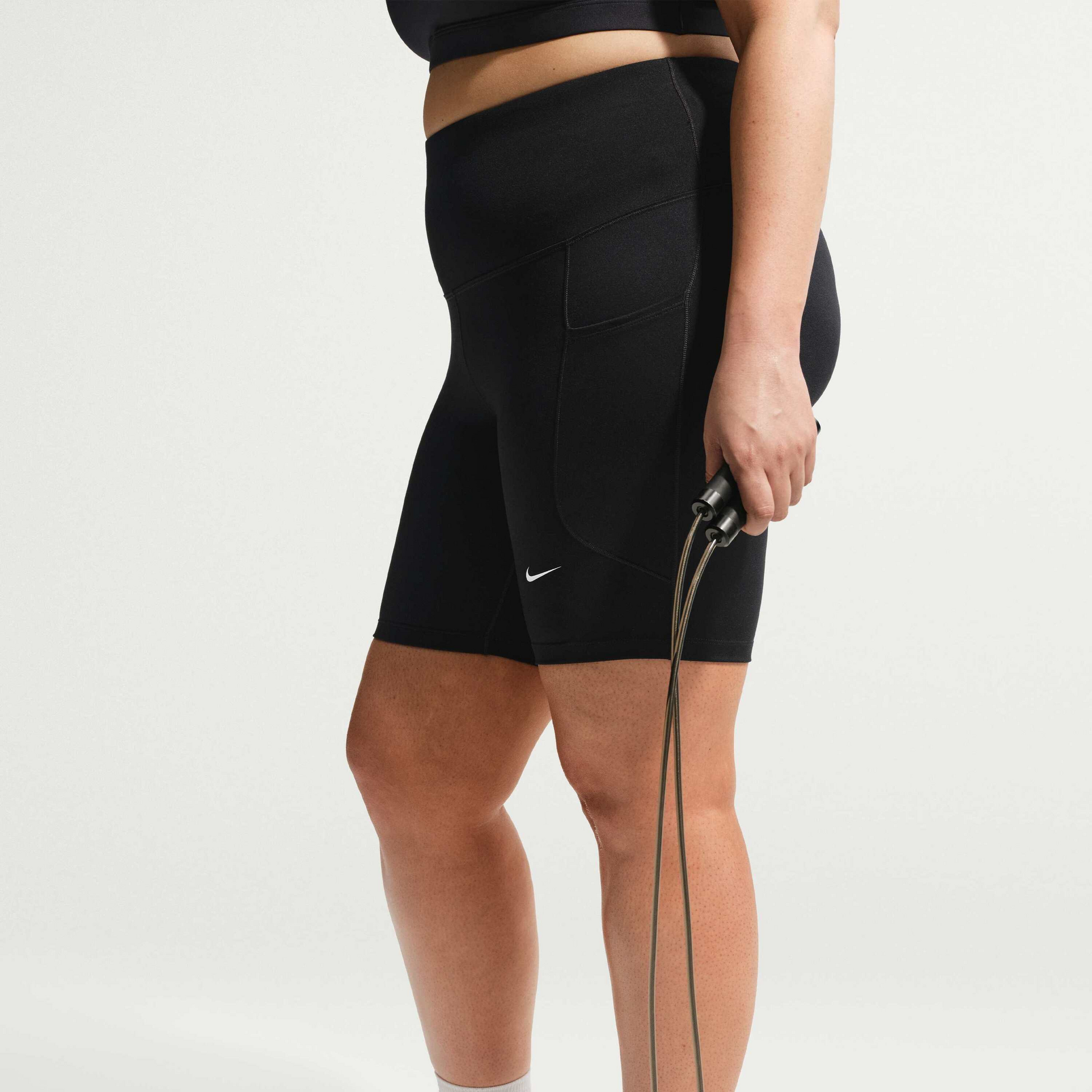 NIKE, Women's High-waisted 20cm Biker Shorts With Pockets (plus Size) One