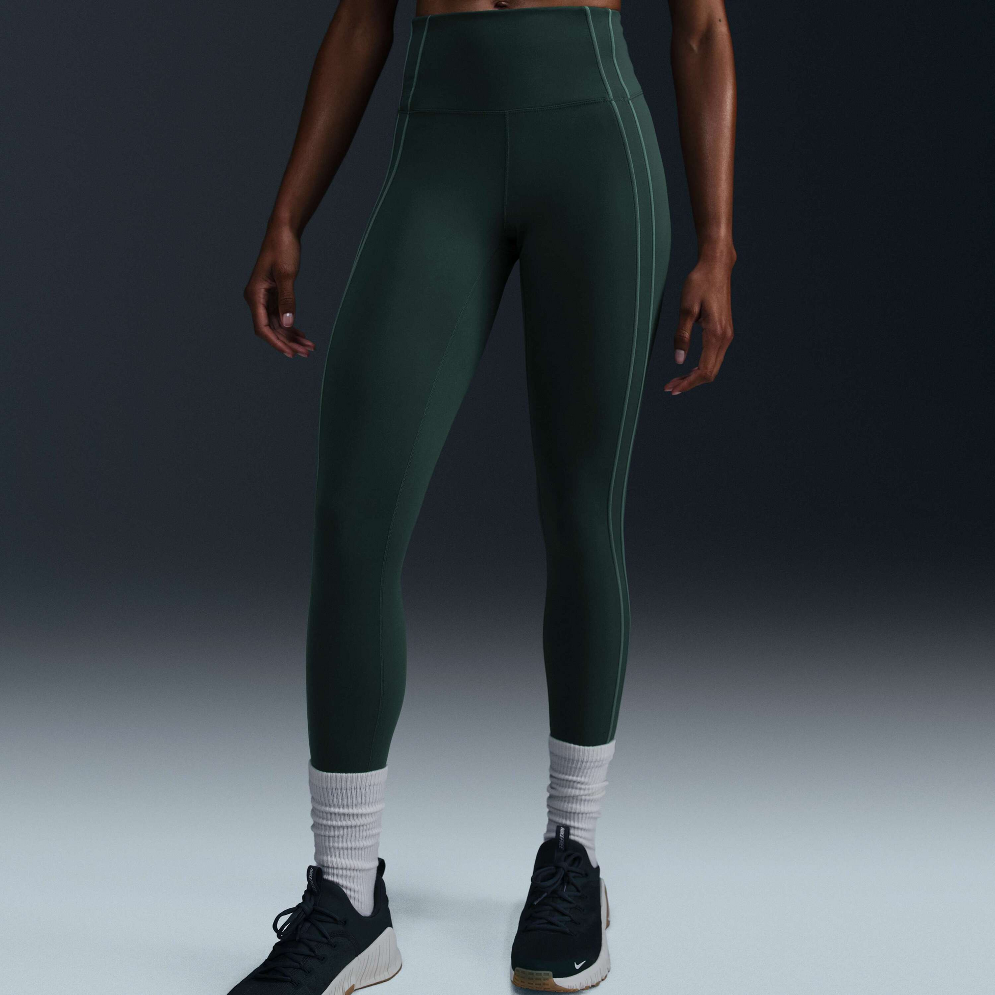 NIKE, Women's High-waisted 7/8 Leggings One