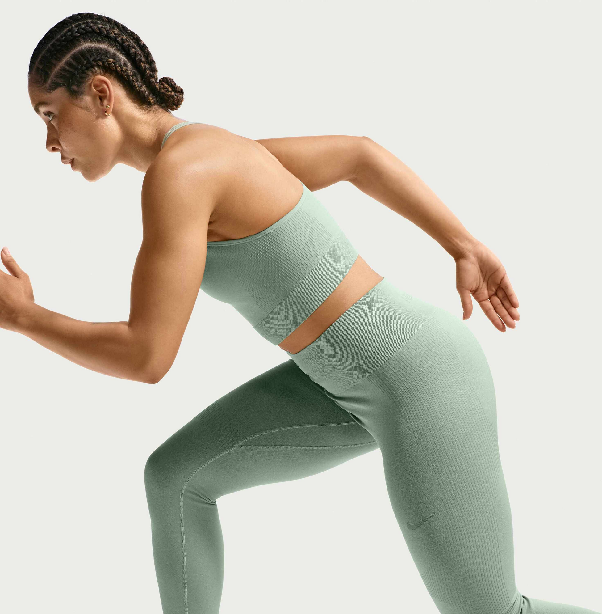 NIKE, Women's High-waisted 7/8 Leggings Pro Seamless