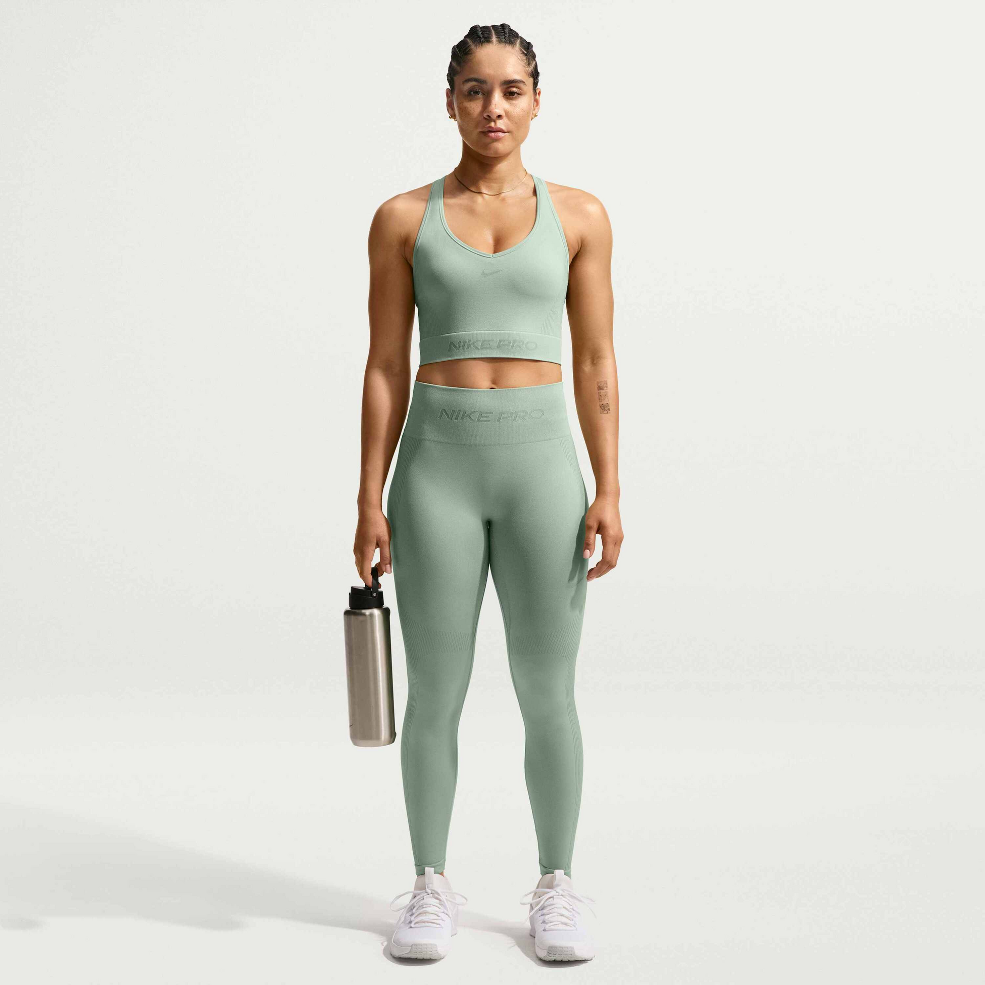 NIKE, Women's High-waisted 7/8 Leggings Pro Seamless