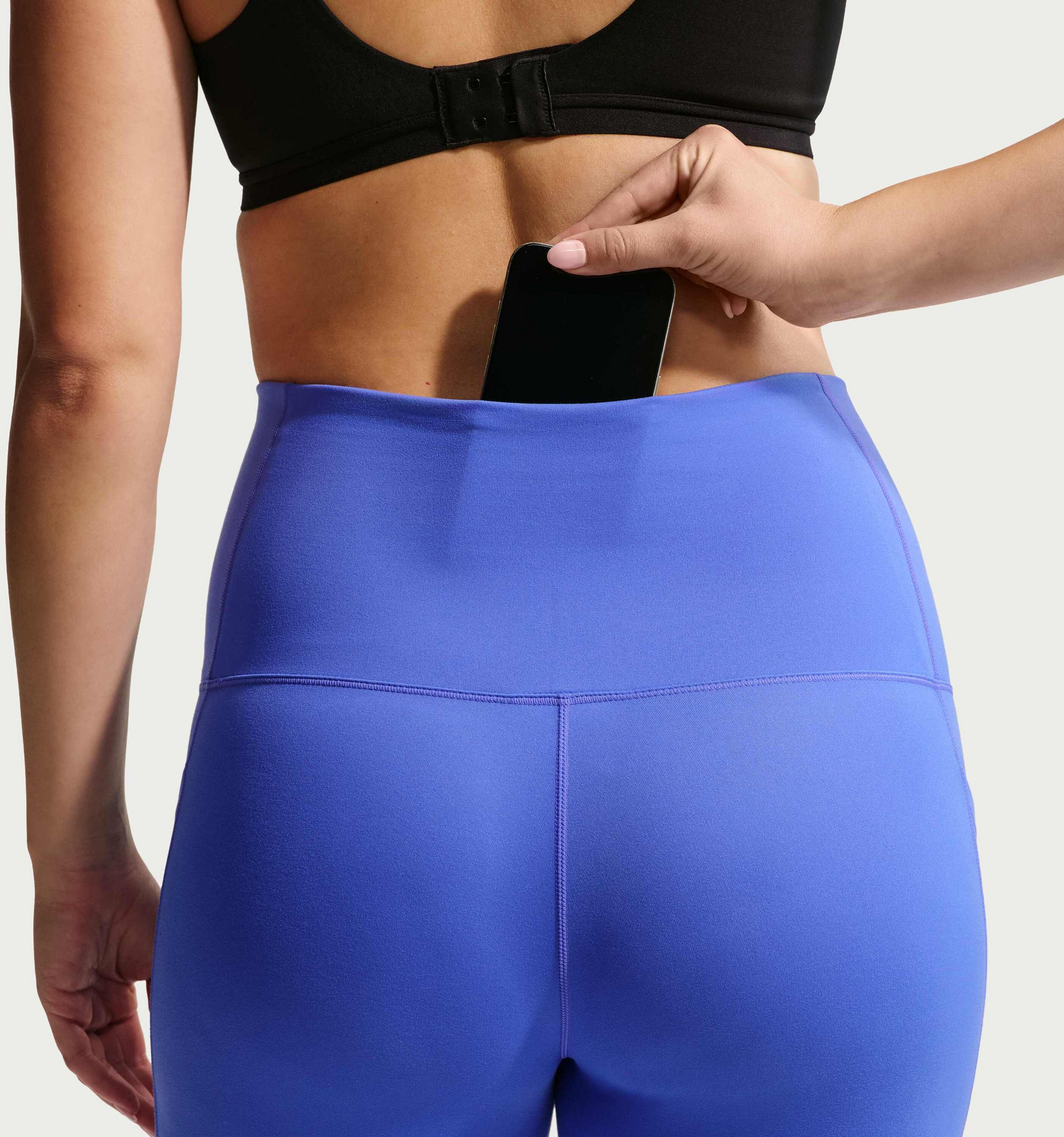 NIKE, Women's High-waisted 7/8 Leggings With Pockets (maternity) (m) One