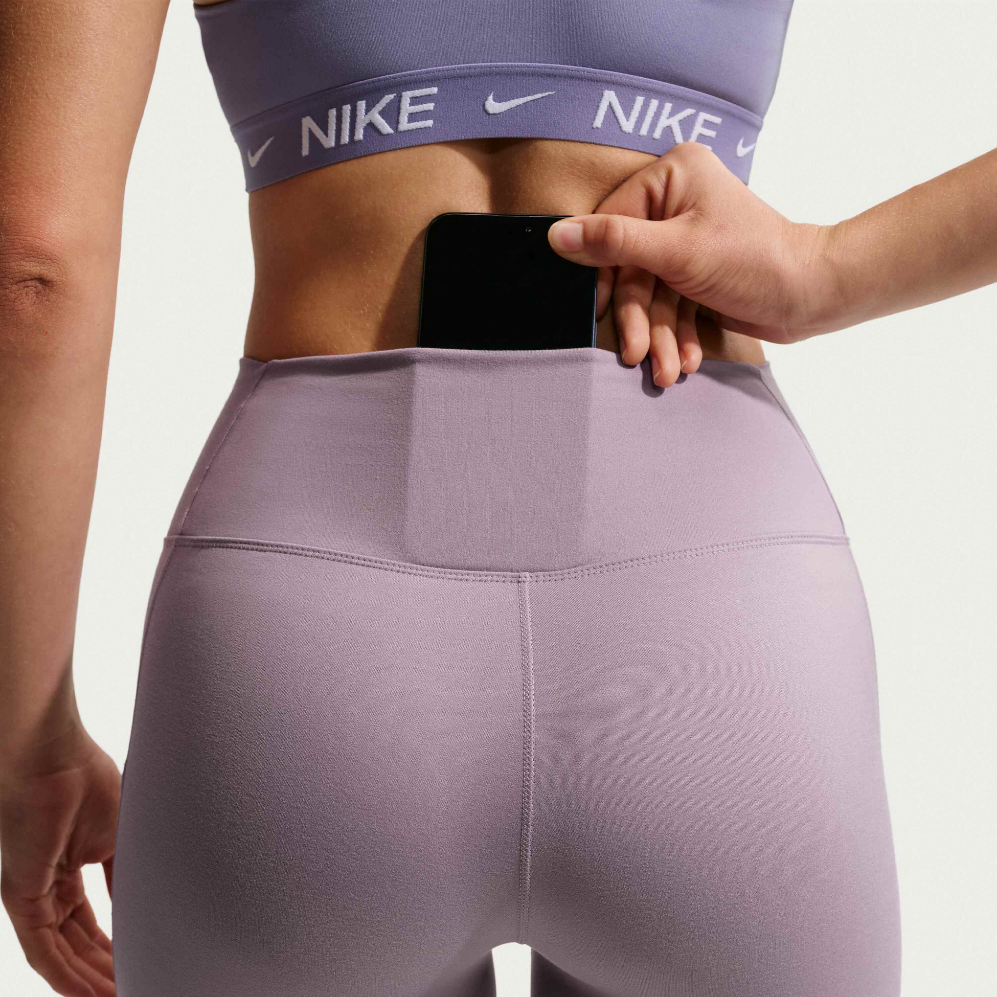 NIKE, Women's High-waisted 7/8 Leggings With Pockets One