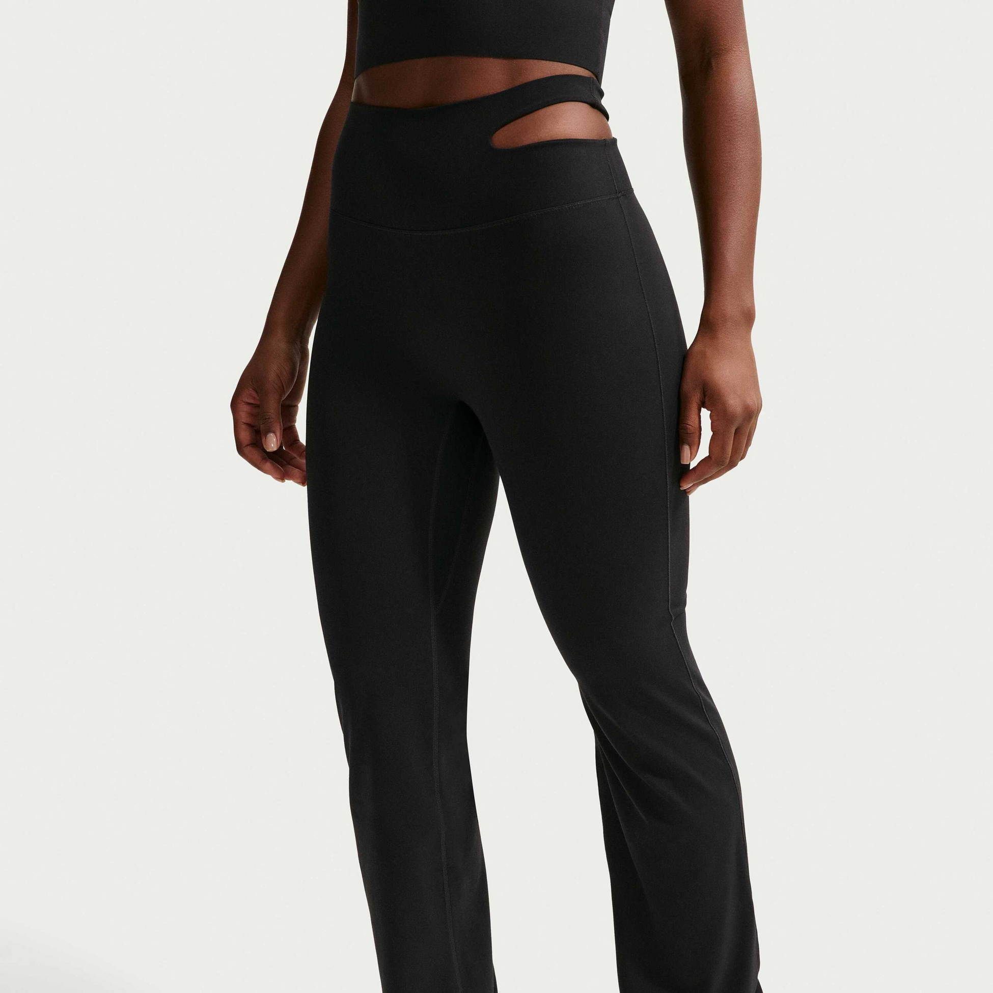 NIKE, Women's High-waisted Flared Leggings Zenvy