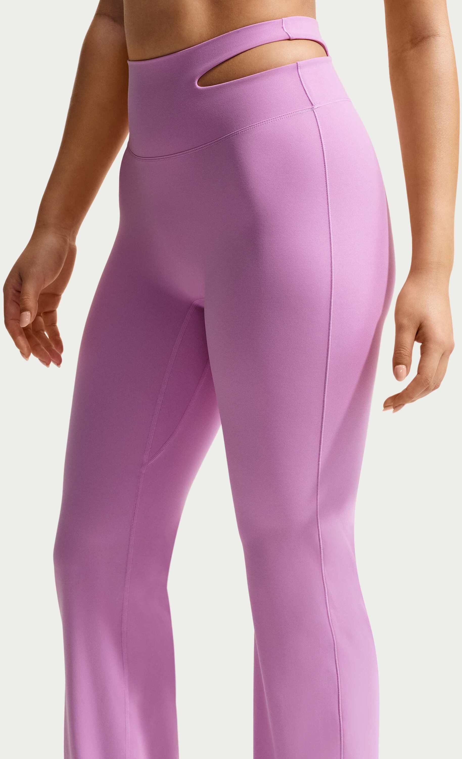 NIKE, Women's High-waisted Flared Leggings Zenvy