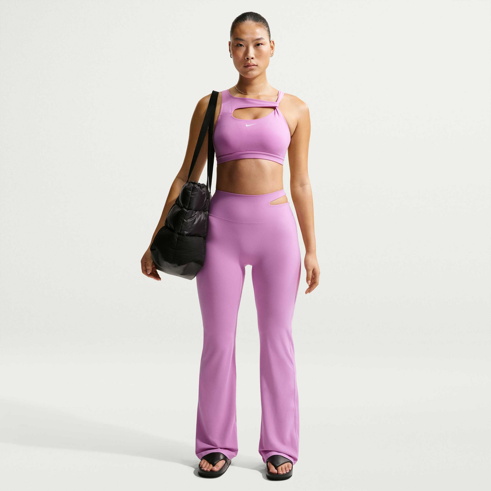 NIKE, Women's High-waisted Flared Leggings Zenvy