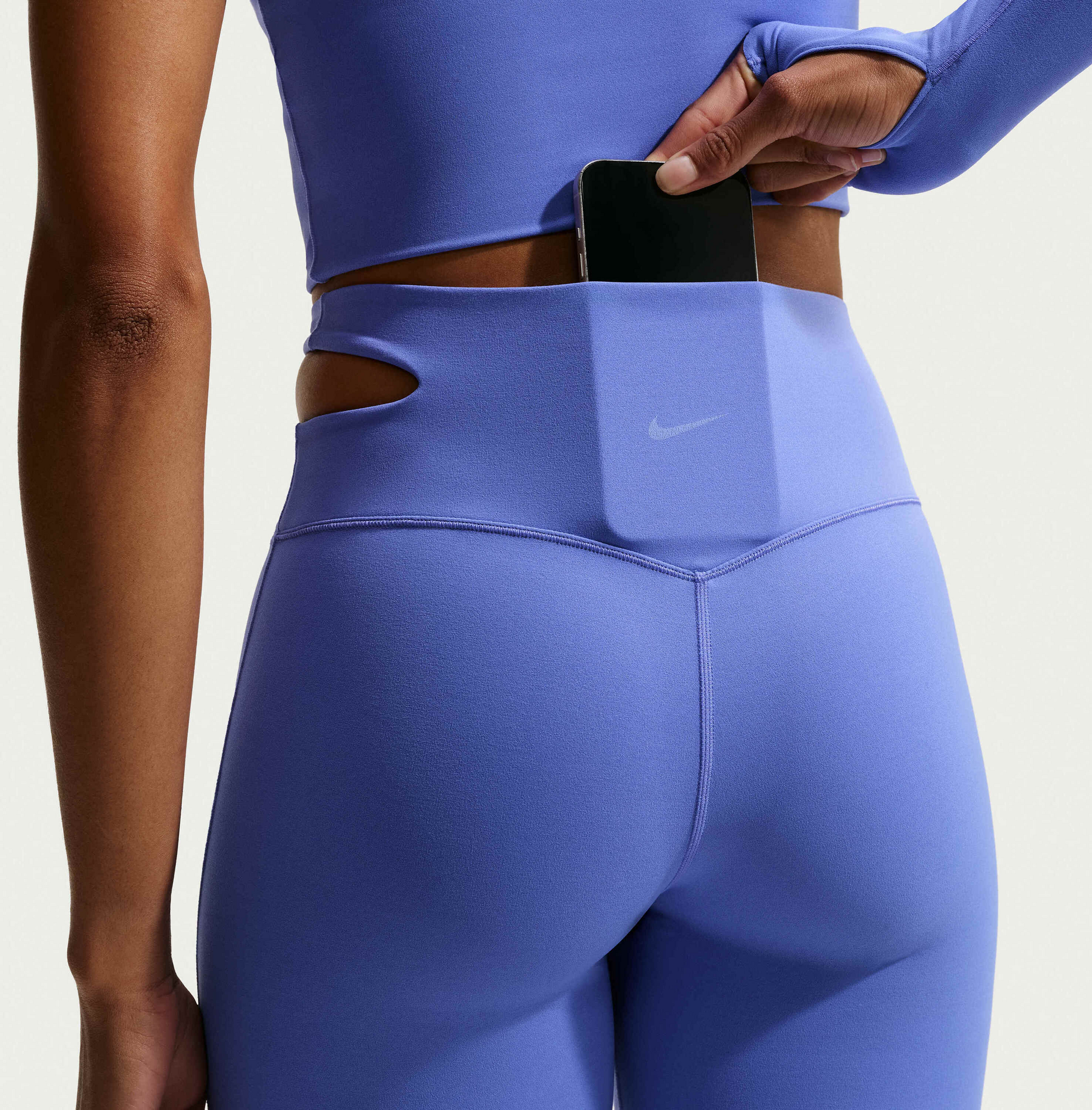 NIKE, Women's High-waisted Flared Leggings Zenvy