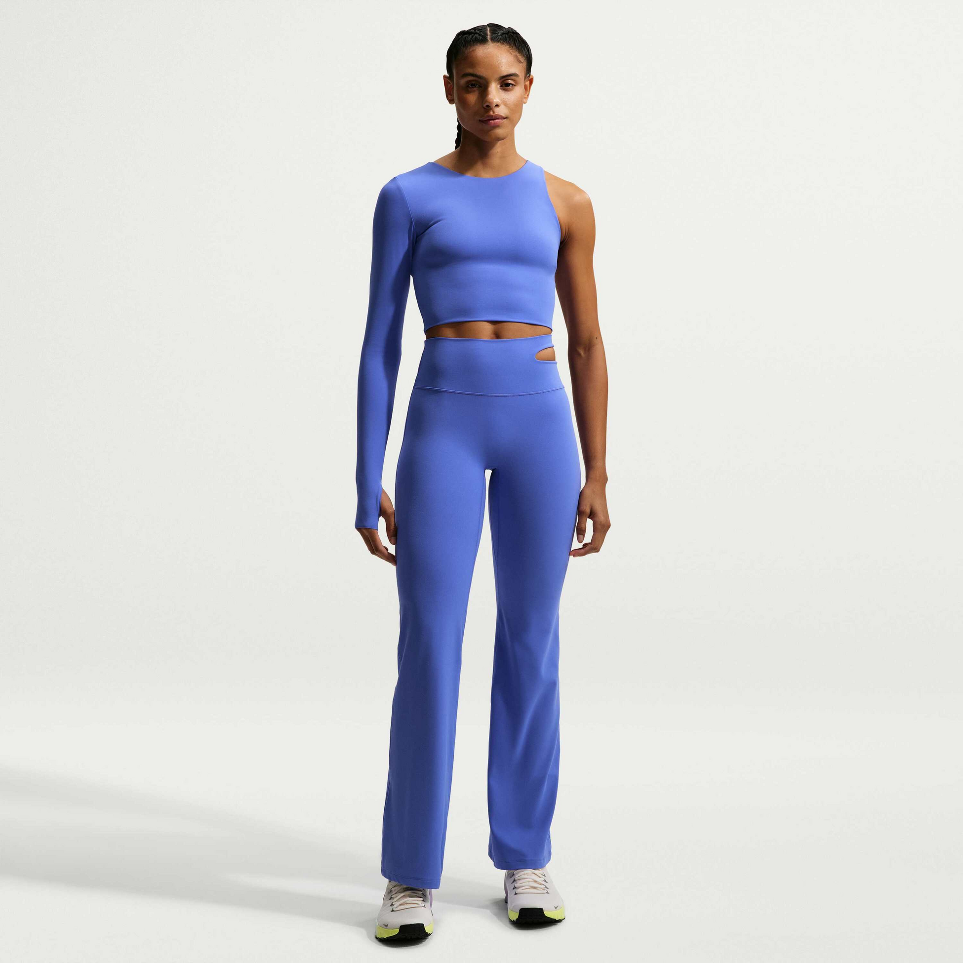 NIKE, Women's High-waisted Flared Leggings Zenvy