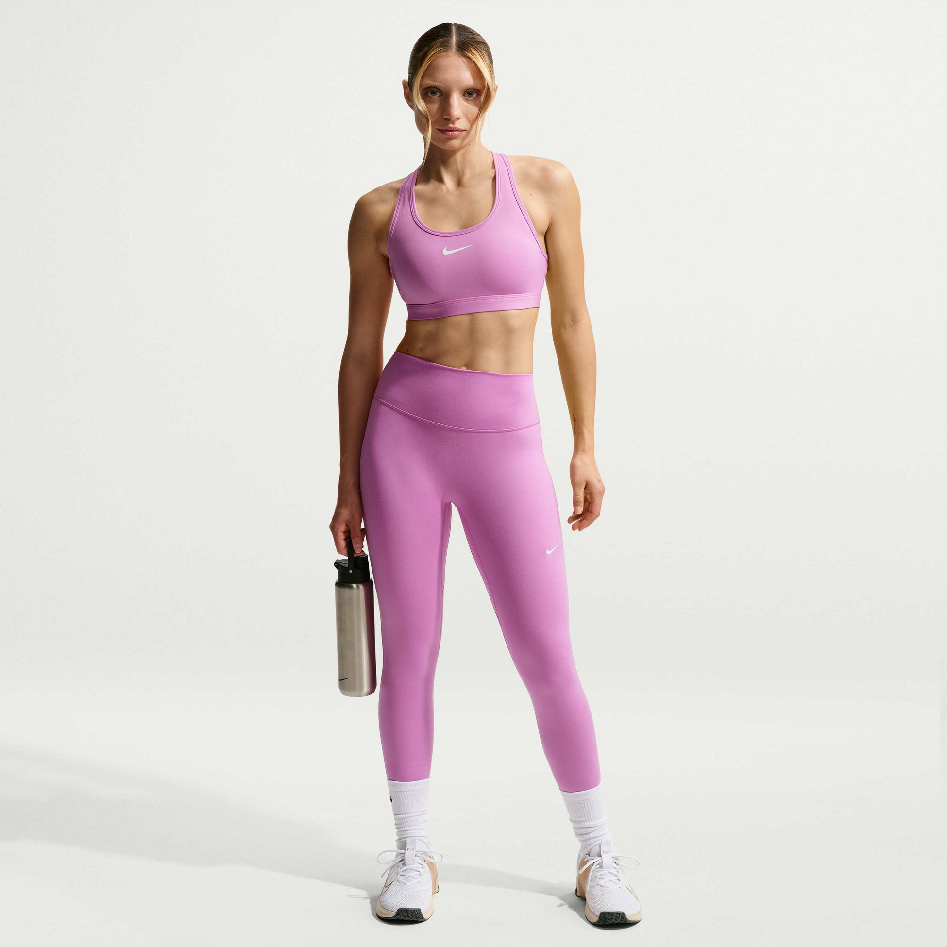 NIKE, Women's High-waisted Full-length Leggings One Seamless Front