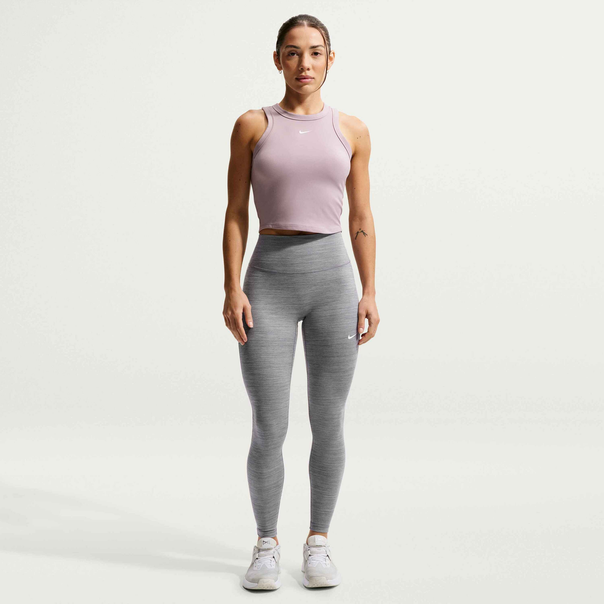 NIKE, Women's High-waisted Full-length Leggings One Seamless Front
