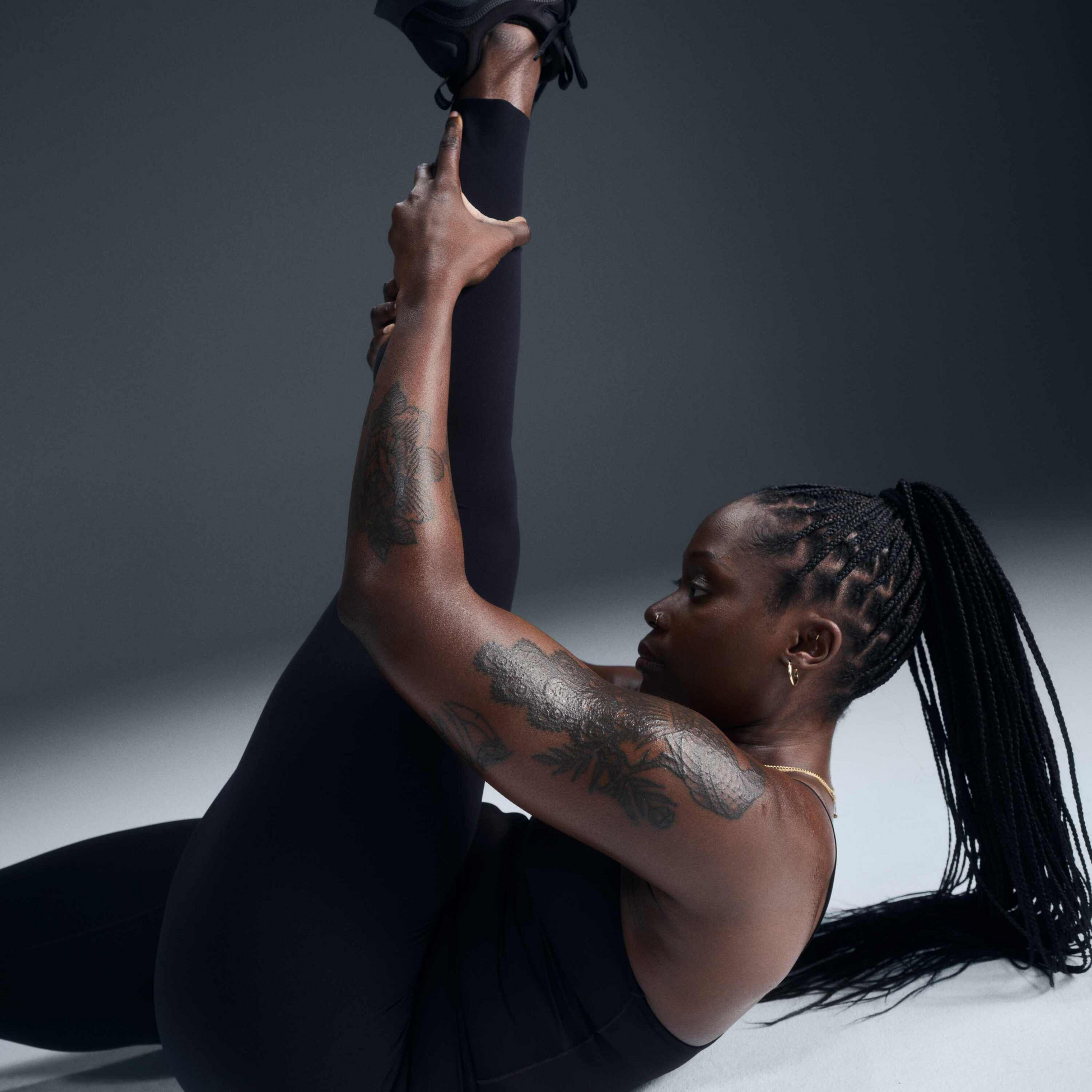 NIKE, Women's High-waisted Full-length Leggings Zenvy