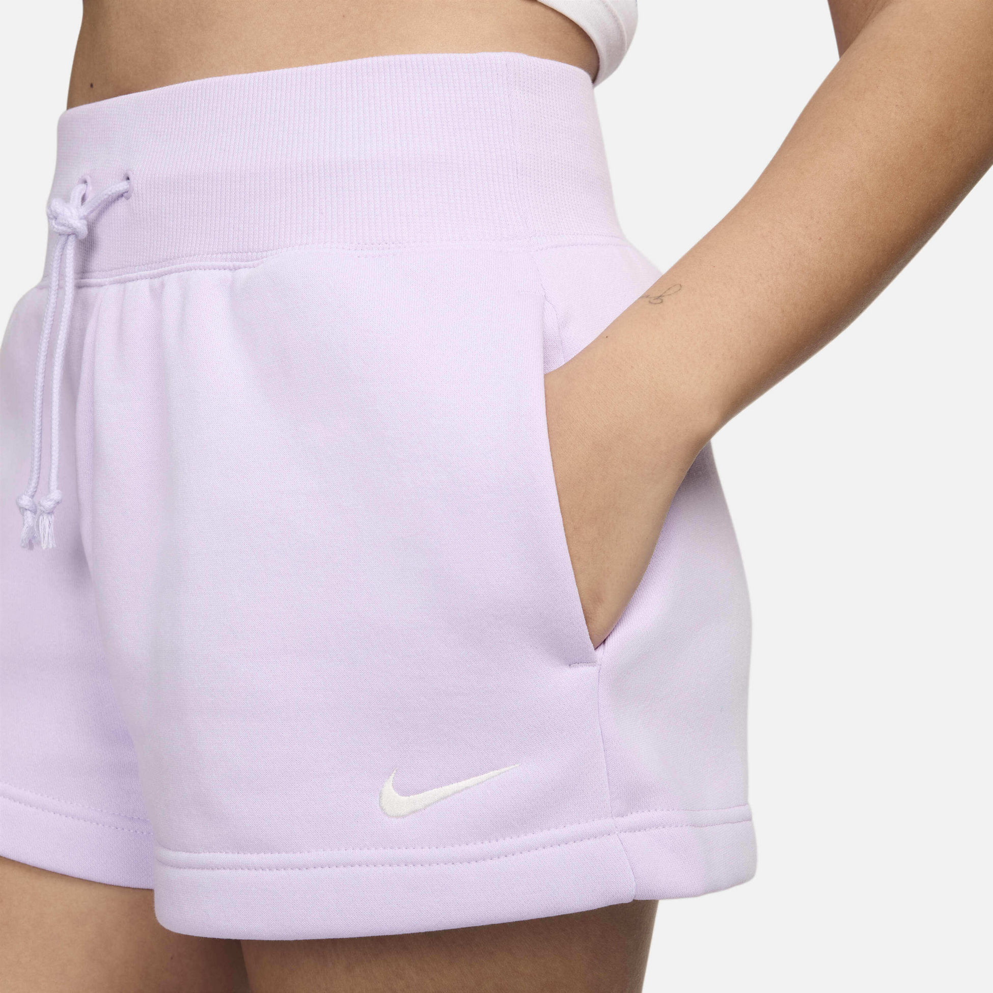 NIKE, Women's High-waisted Loose Shorts Sportswear Phoenix Fleece